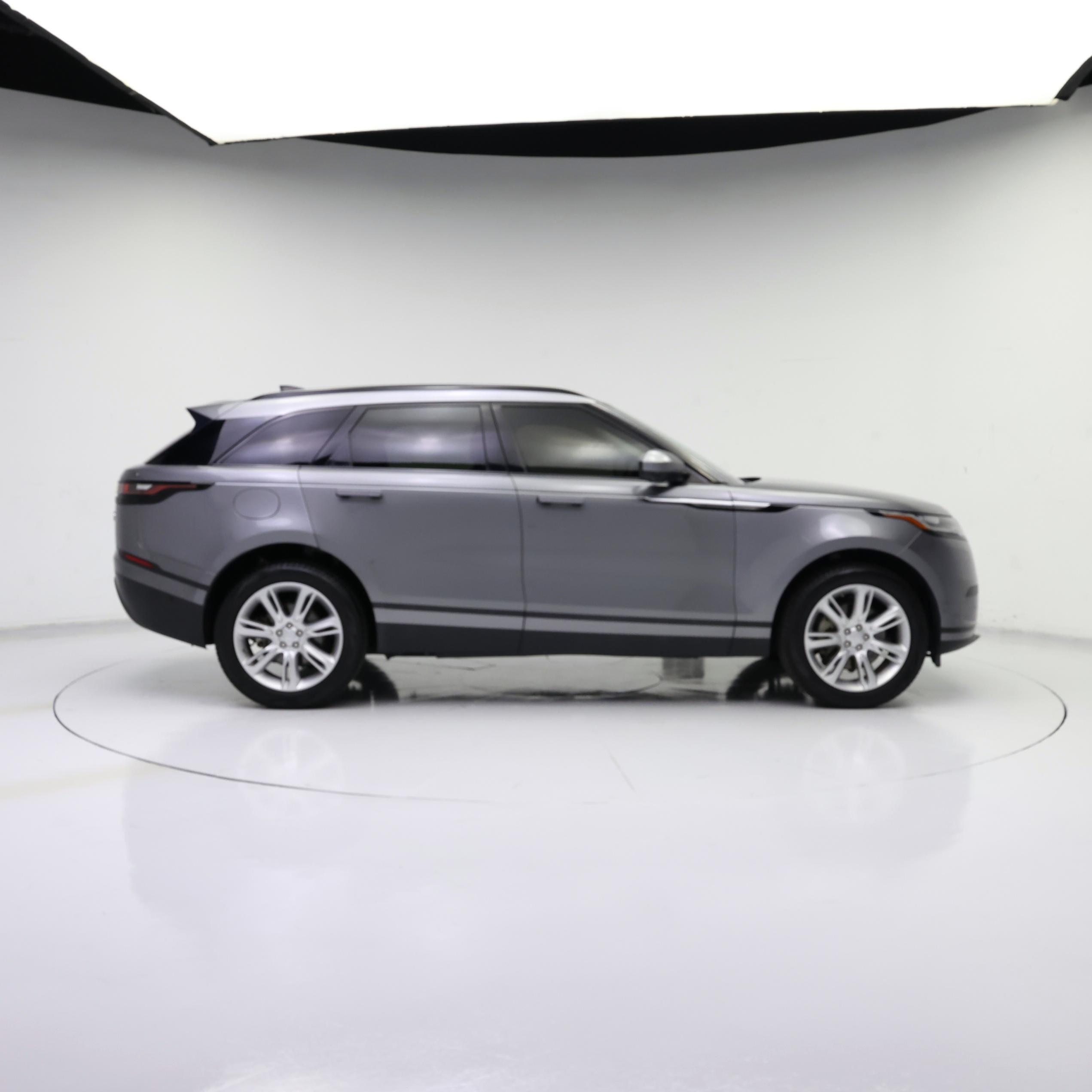 Thumbnail: 2021 Land Rover Range Rover Velar - 7