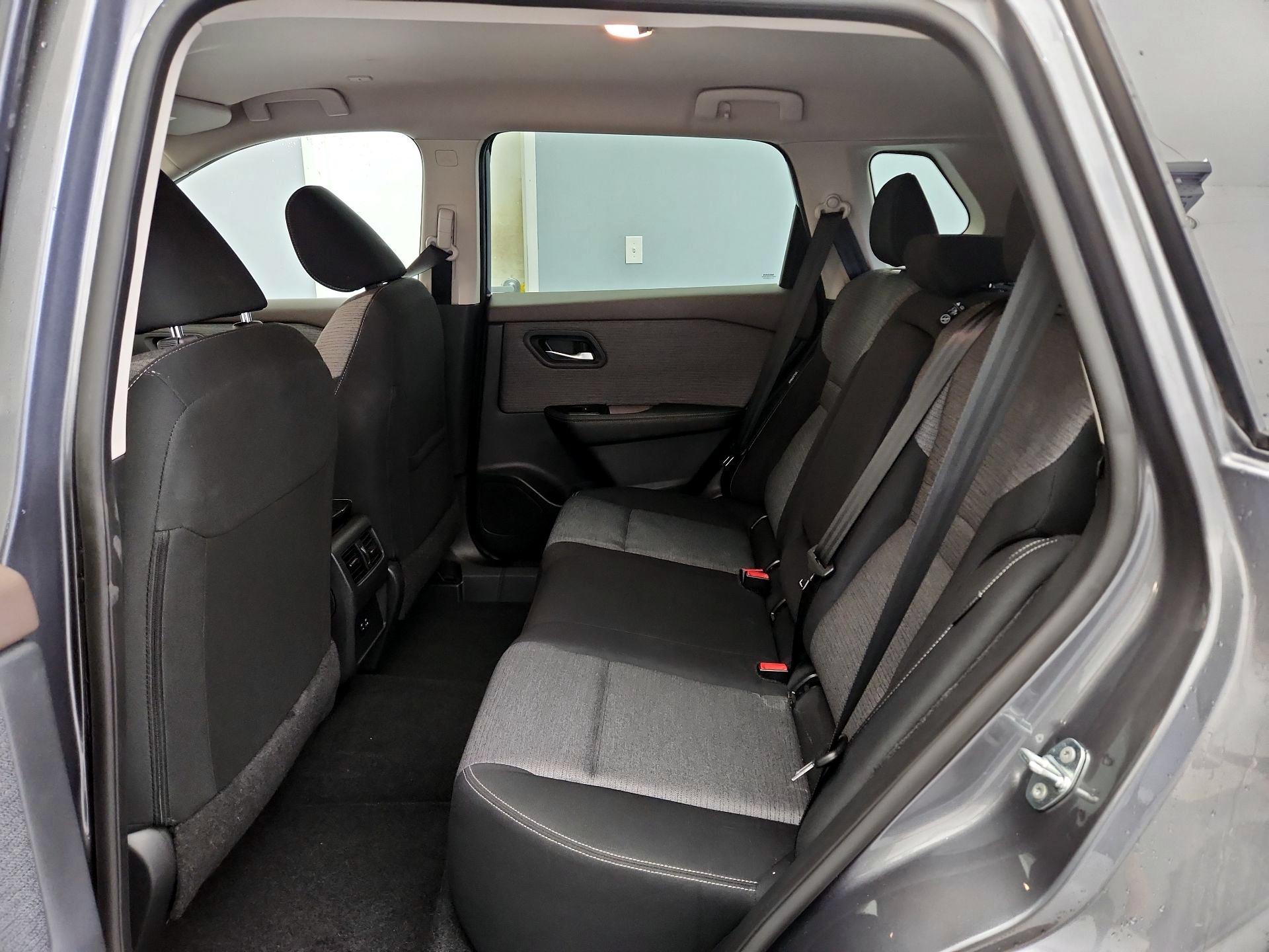 Thumbnail: 2023 Nissan Rogue - 19