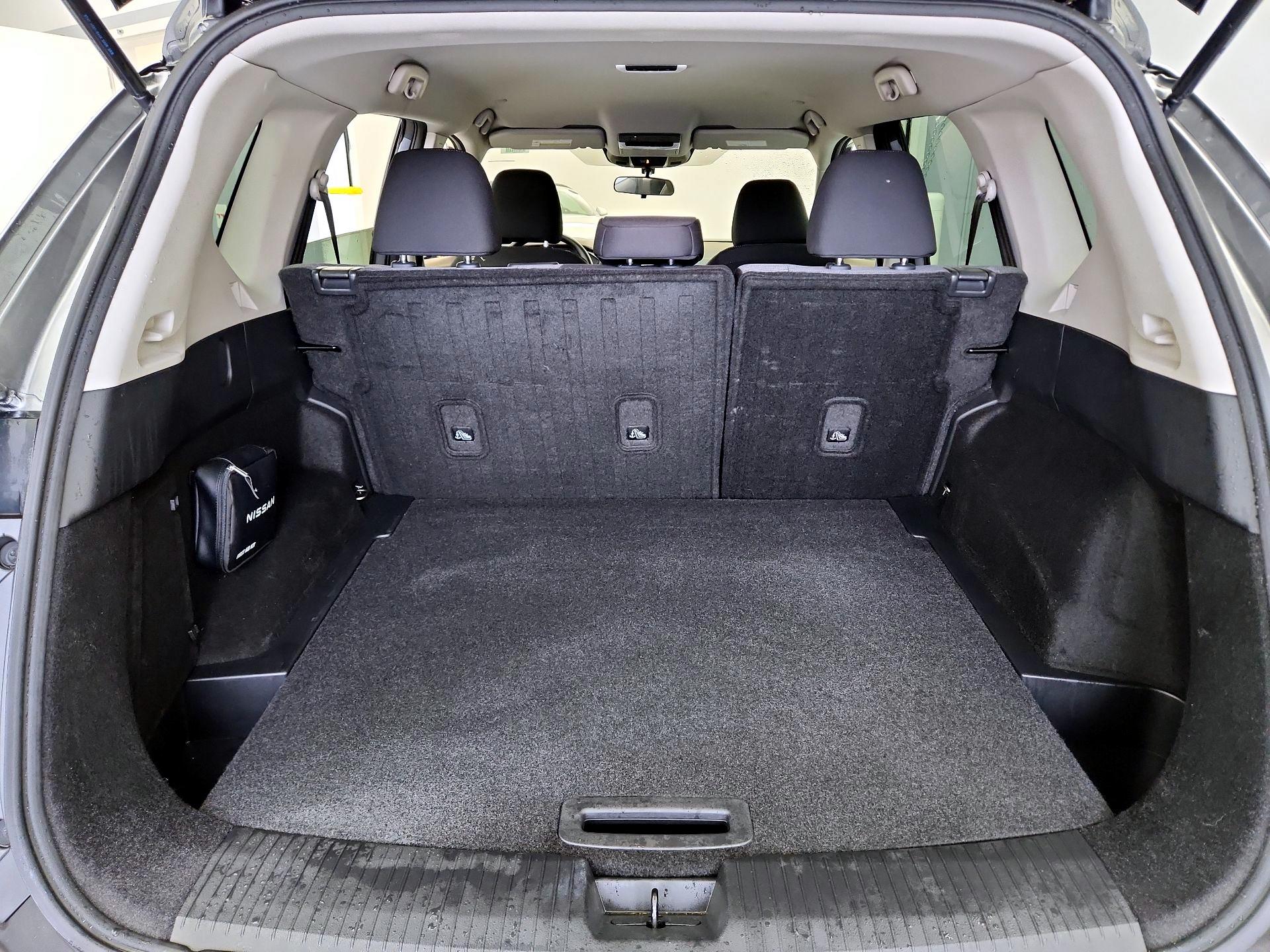 Thumbnail: 2023 Nissan Rogue - 20