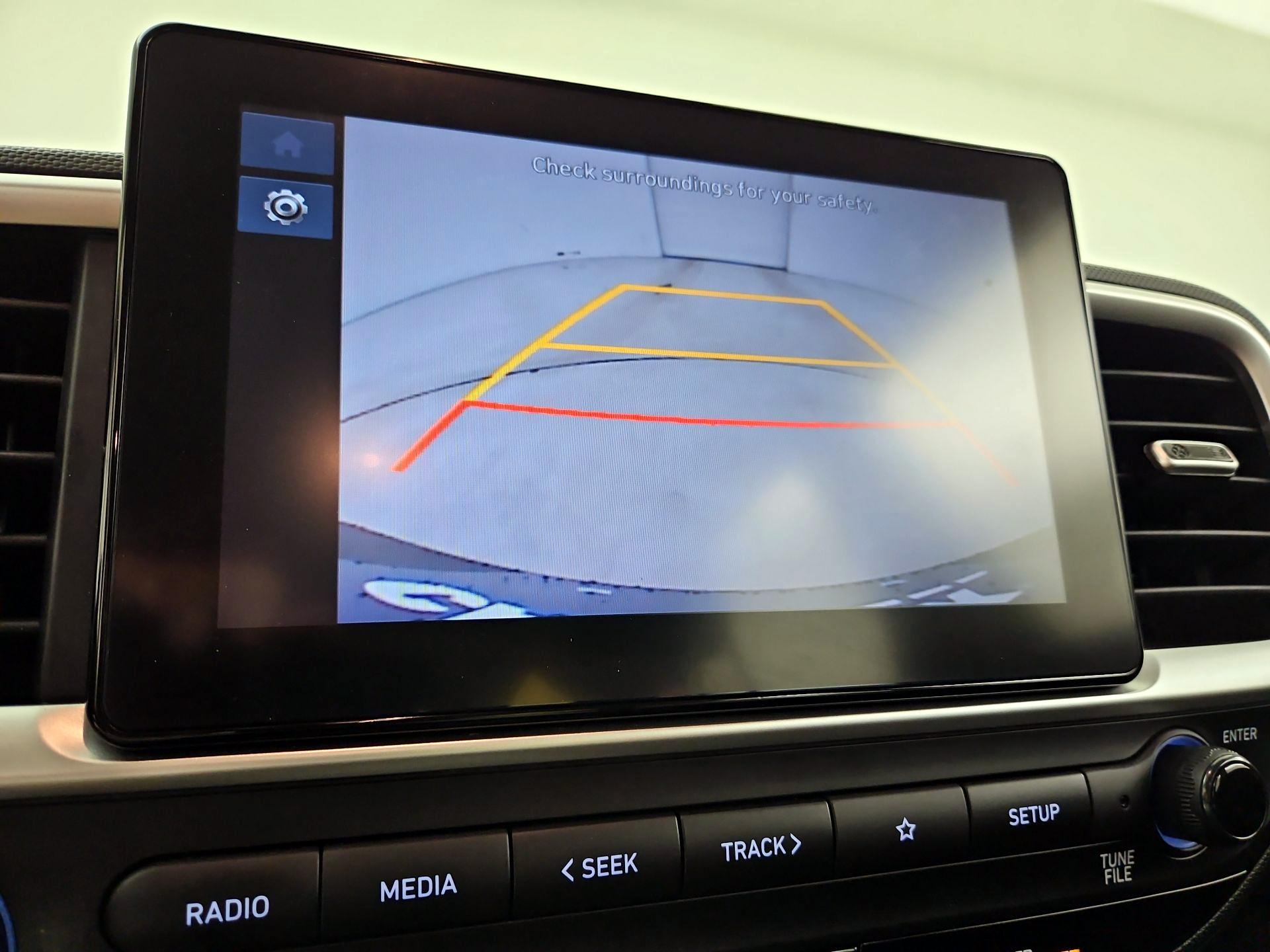 Thumbnail: 2023 Hyundai Venue - 14