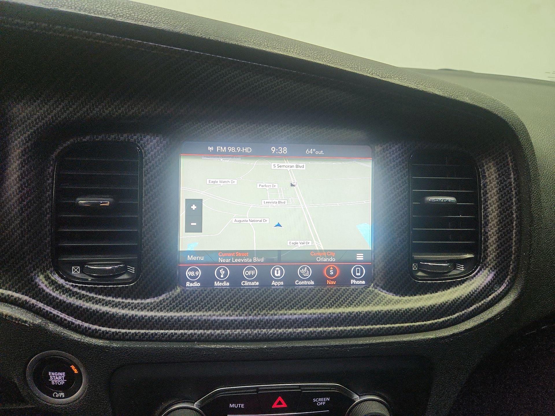 Thumbnail: 2018 Dodge Charger - 14