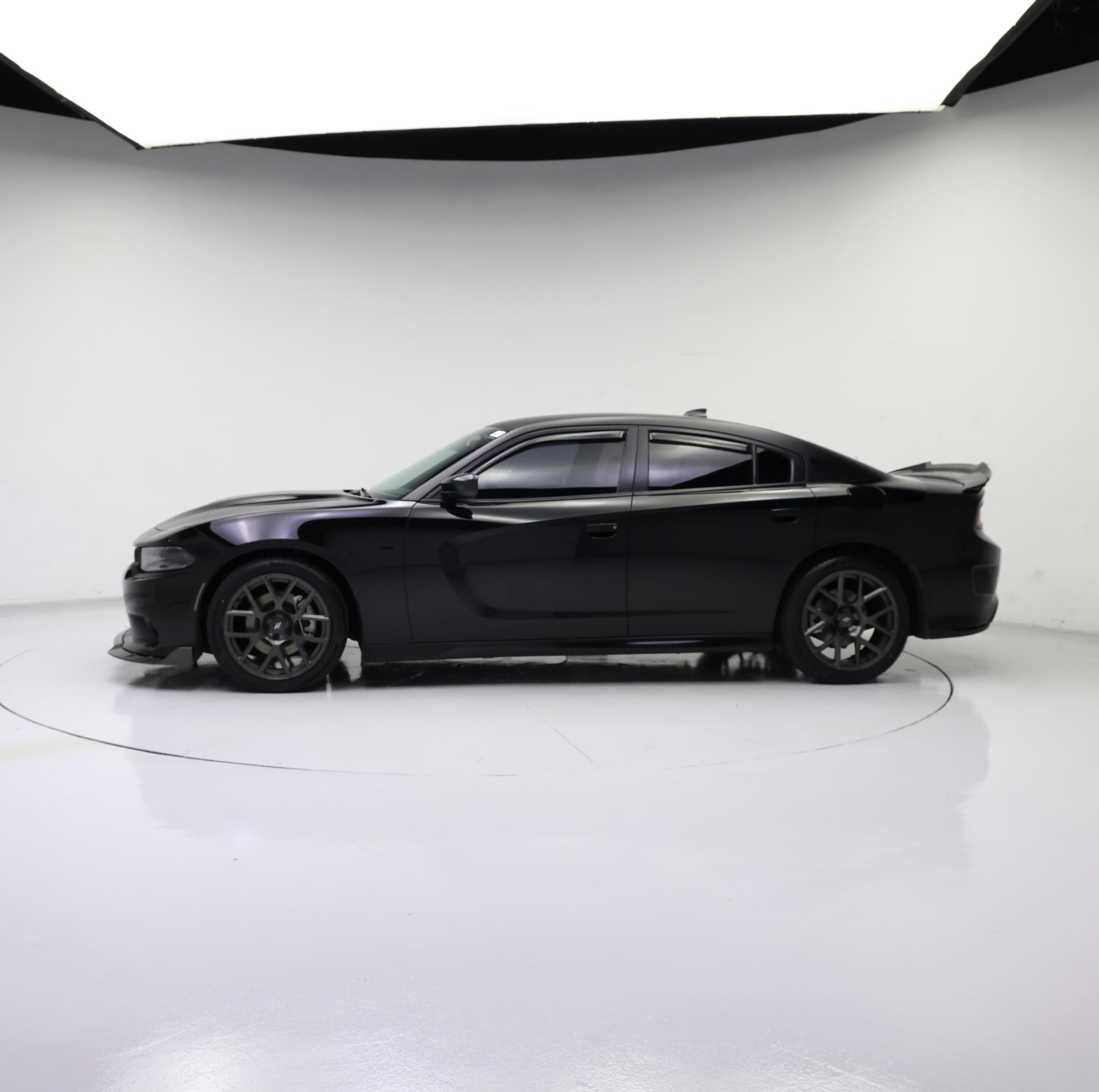 Thumbnail: 2018 Dodge Charger - 3