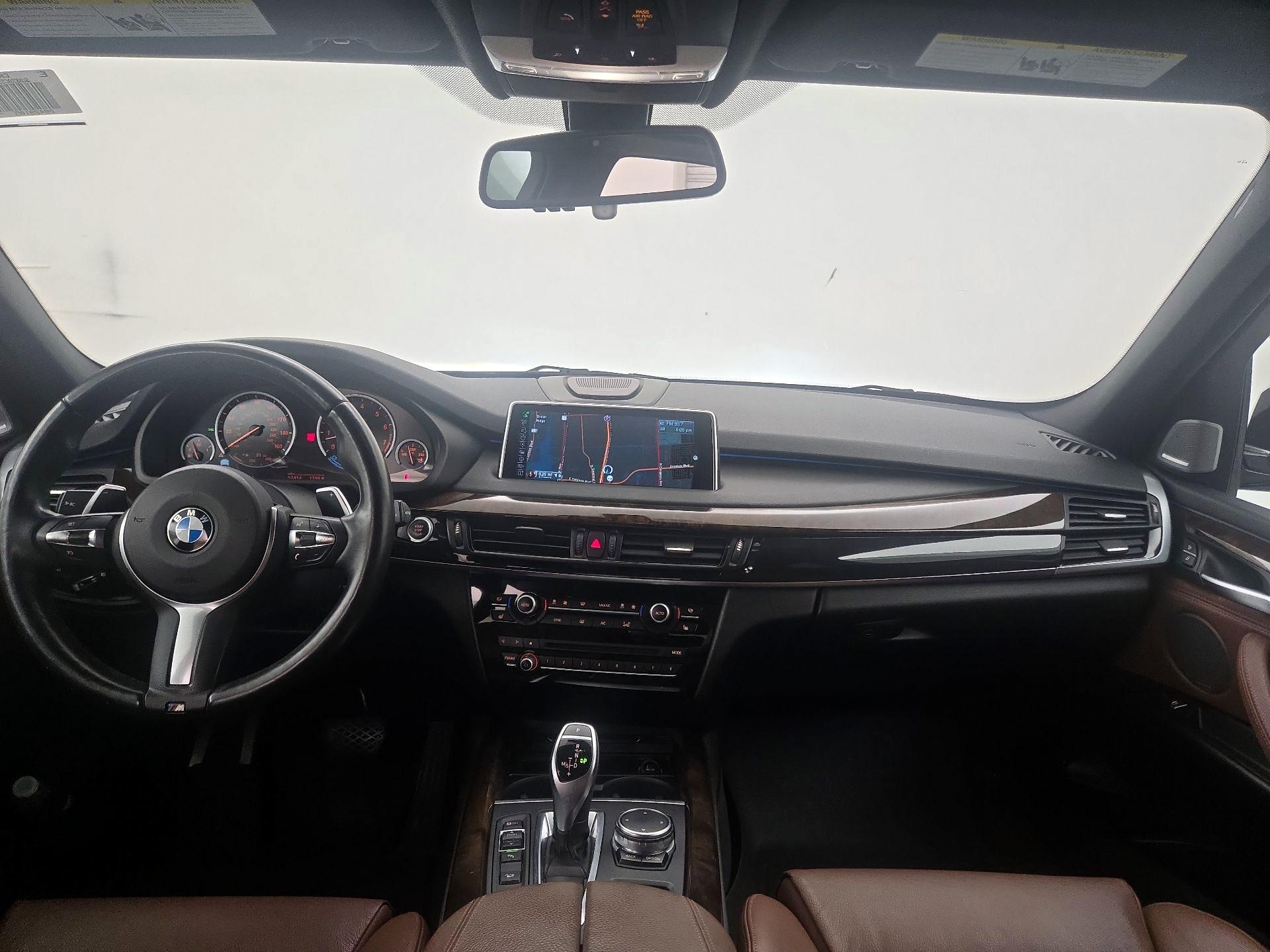 Thumbnail: 2023 BMW i4 - 9