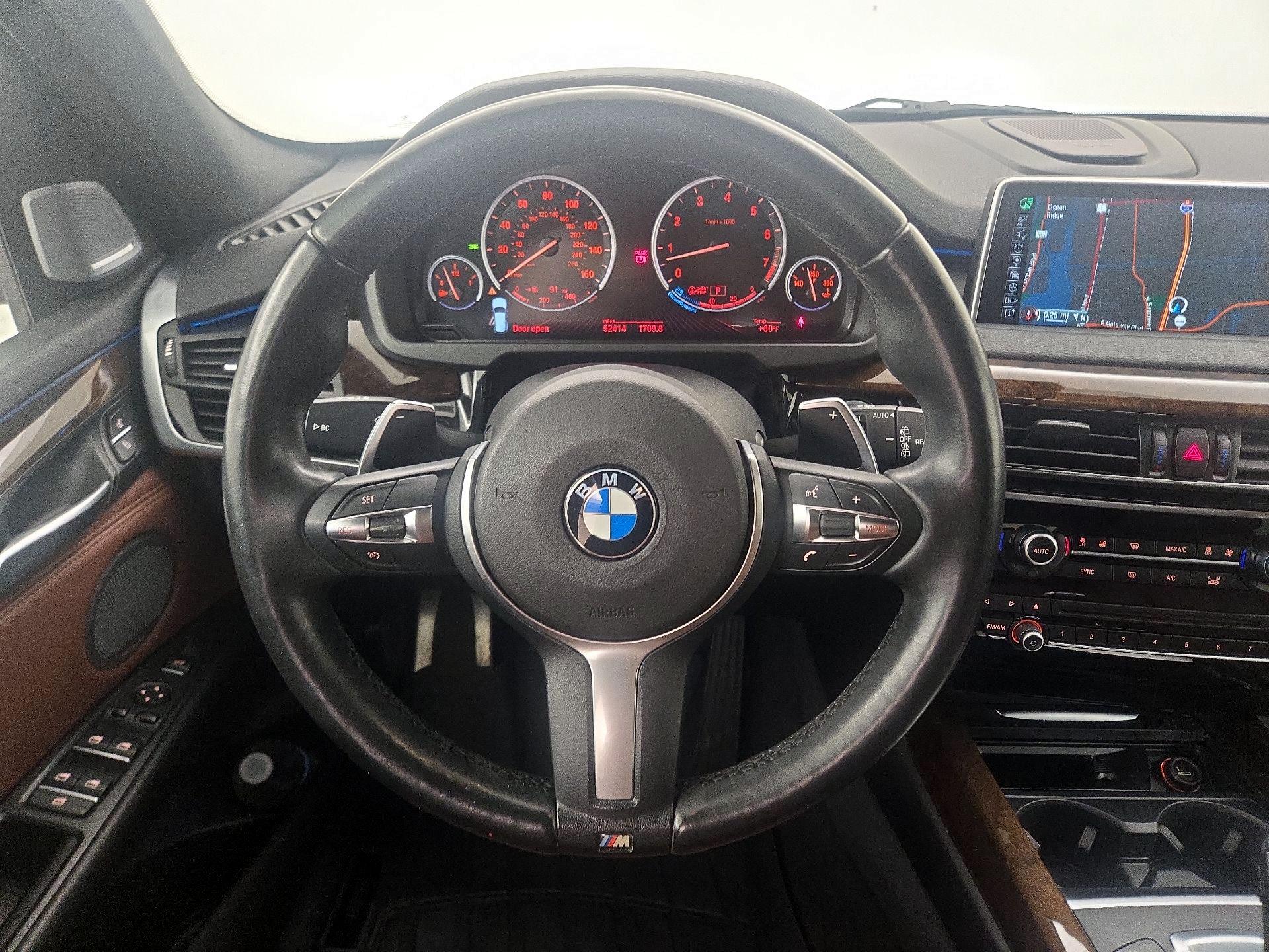 Thumbnail: 2023 BMW i4 - 10