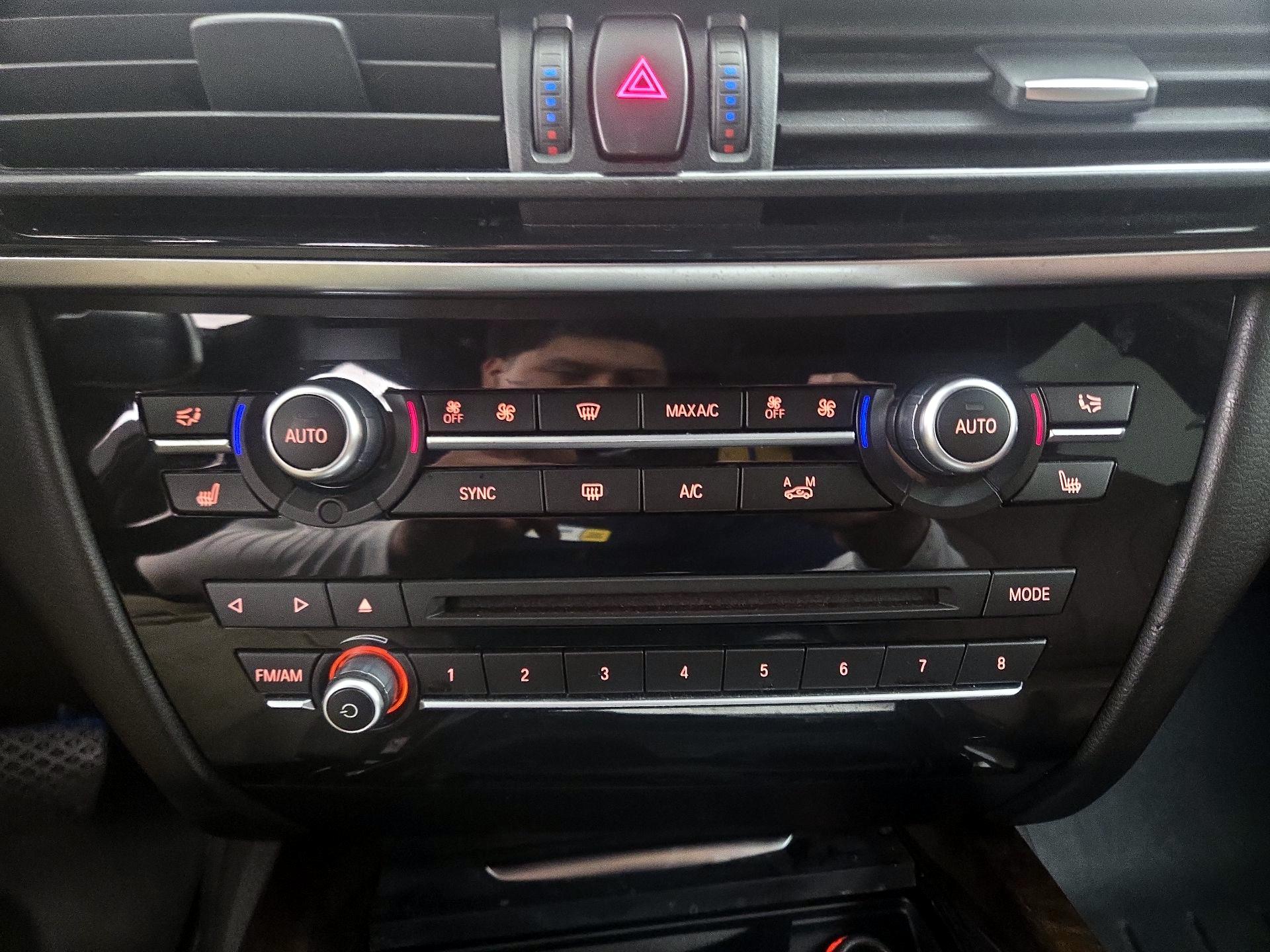 Thumbnail: 2023 BMW i4 - 17