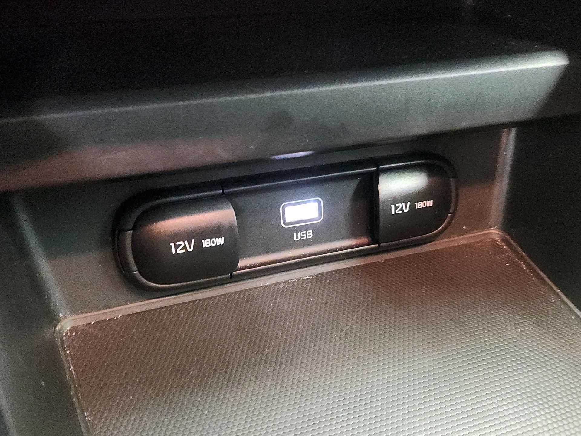 Thumbnail: 2025 Kia Soul - 18