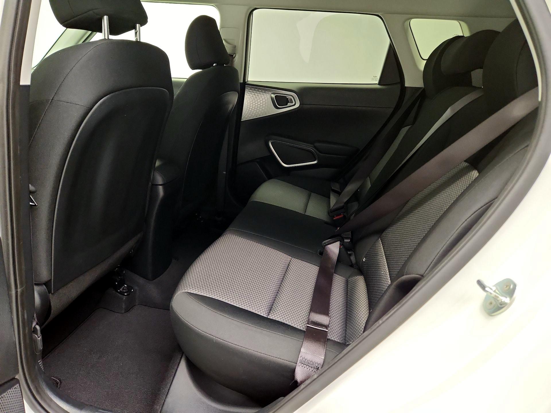 Thumbnail: 2025 Kia Soul - 19