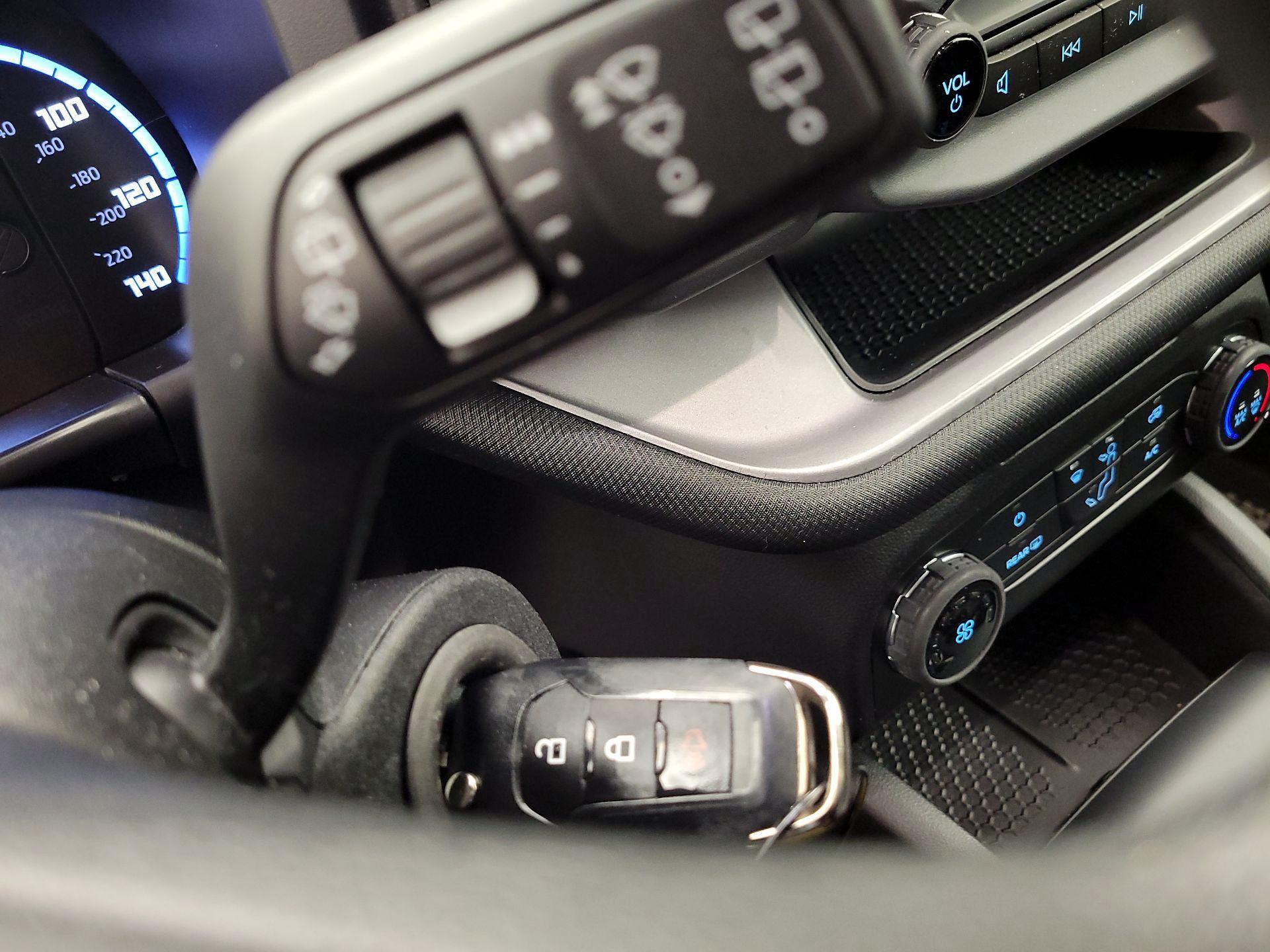 Thumbnail: 2021 Ford Bronco Sport - 18