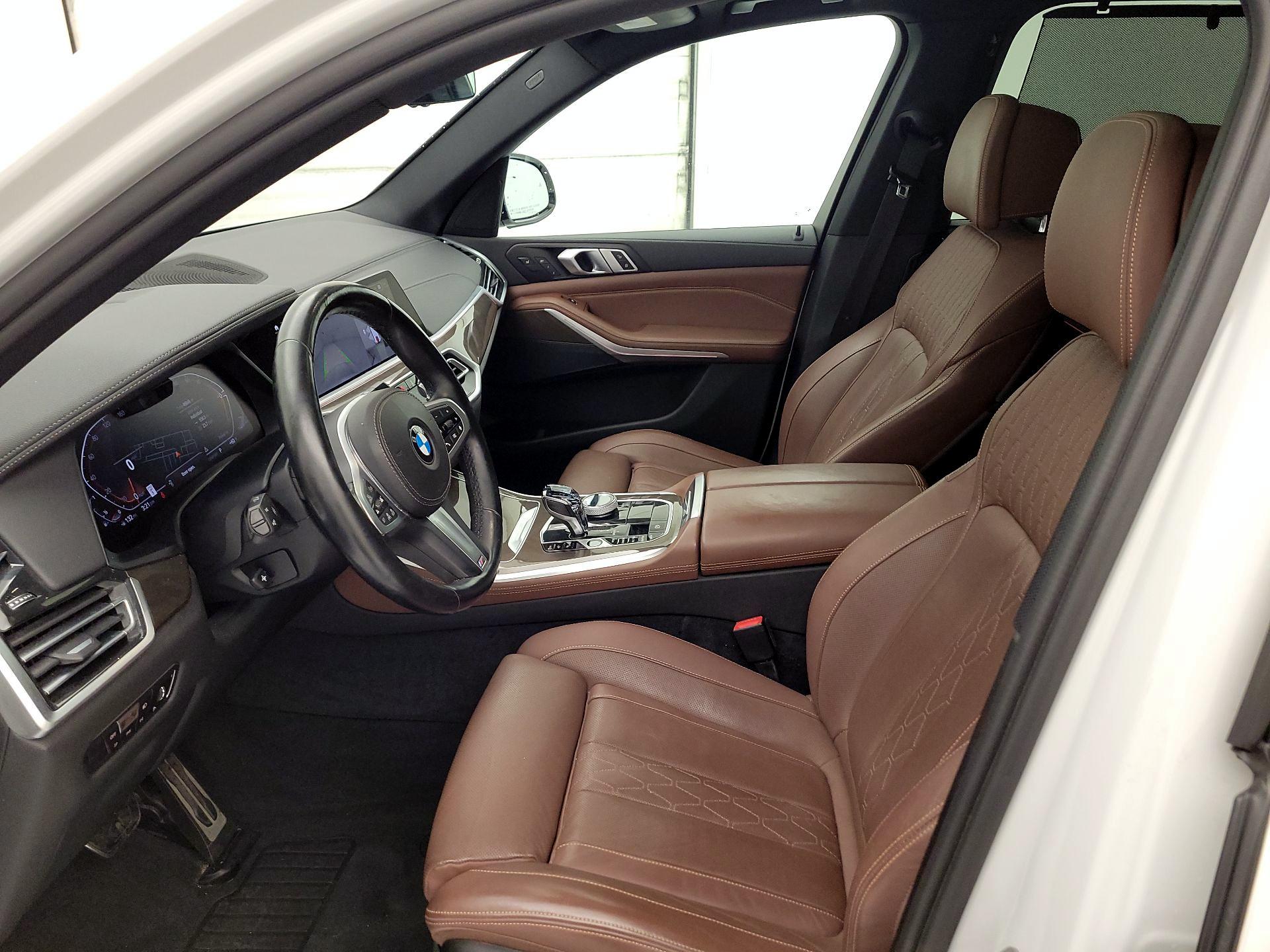 Thumbnail: 2022 BMW X5 - 11