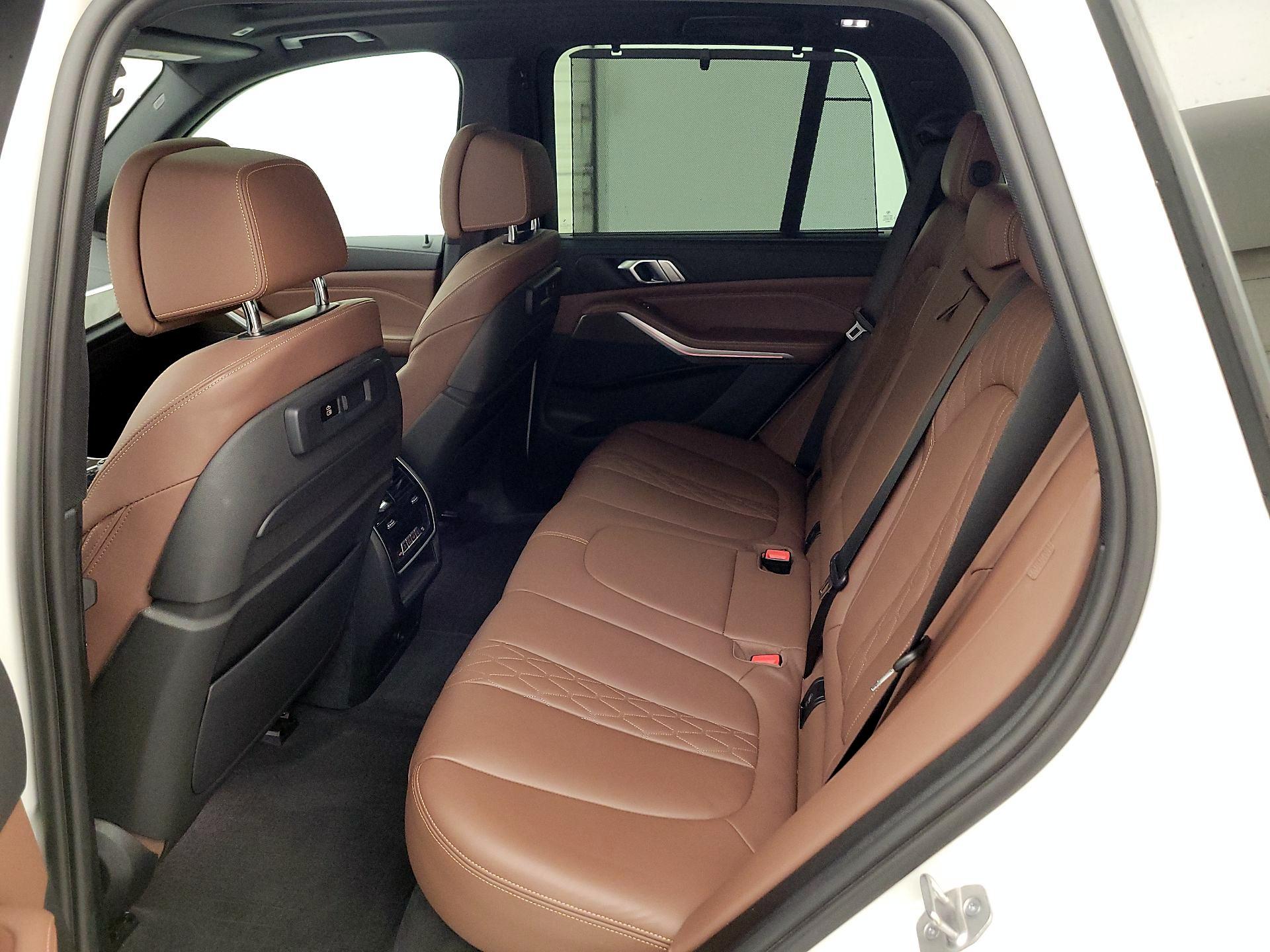 Thumbnail: 2022 BMW X5 - 20