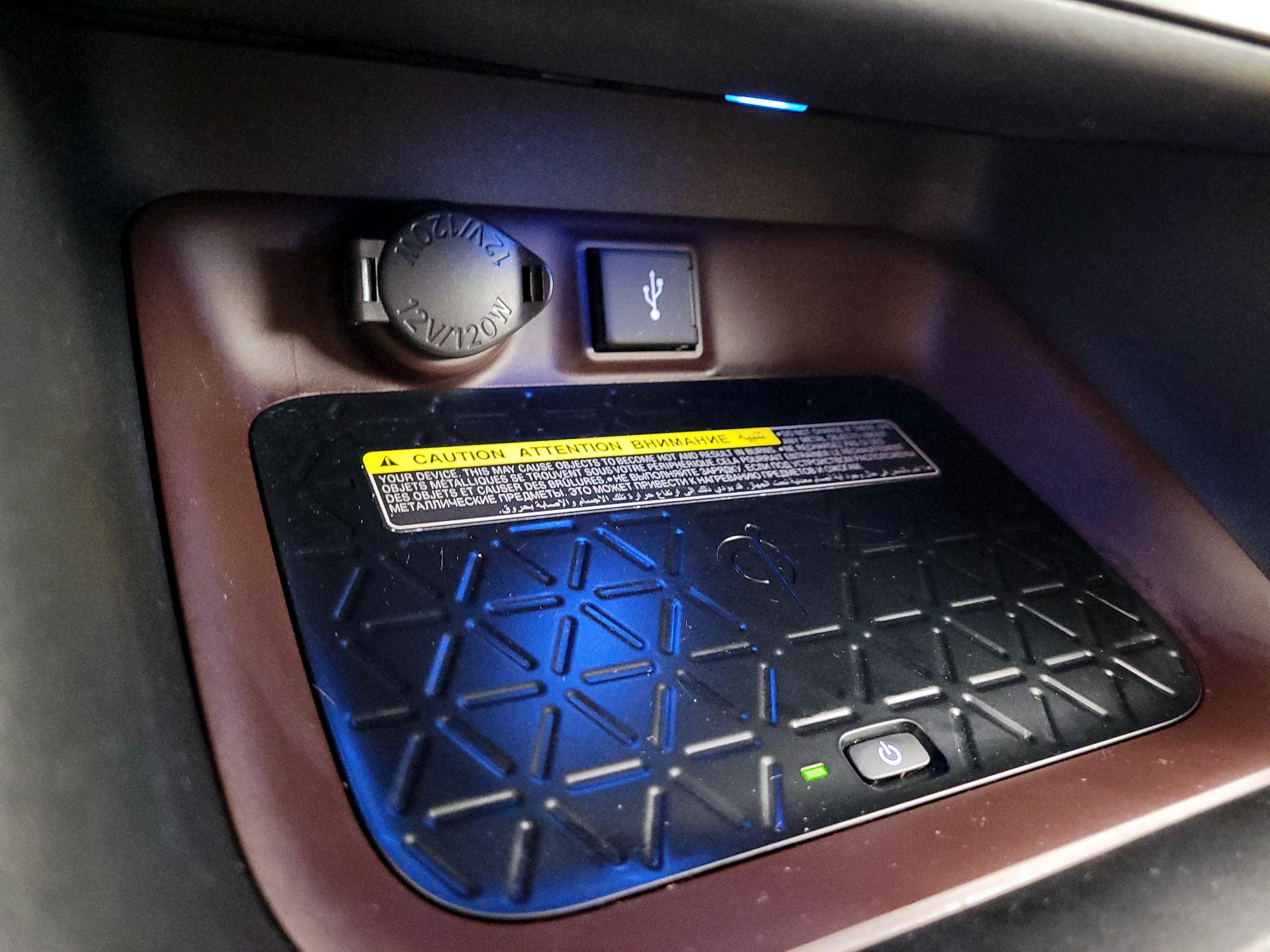 Thumbnail: 2021 Toyota RAV4 - 18