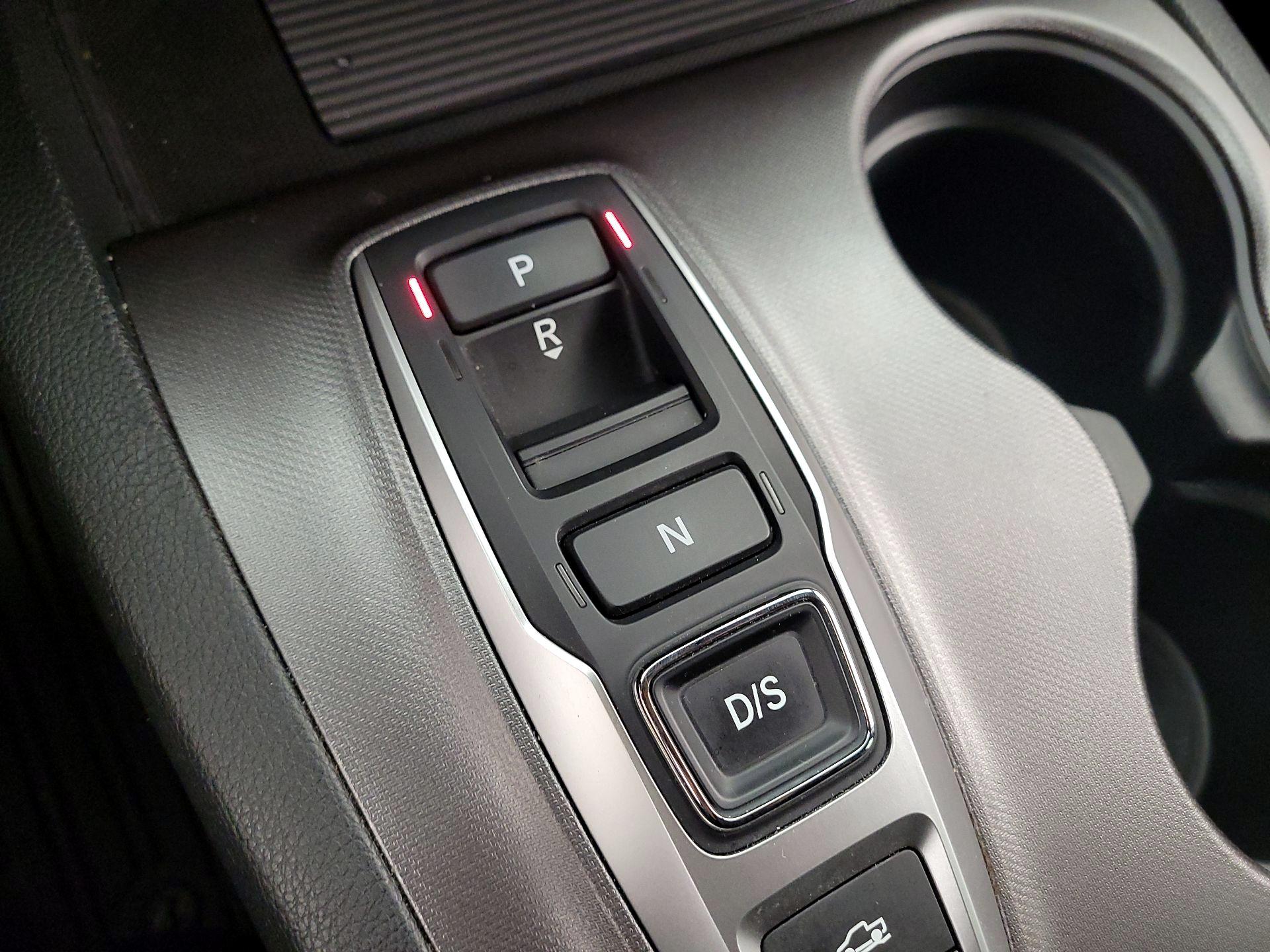 Thumbnail: 2022 Honda Ridgeline - 17