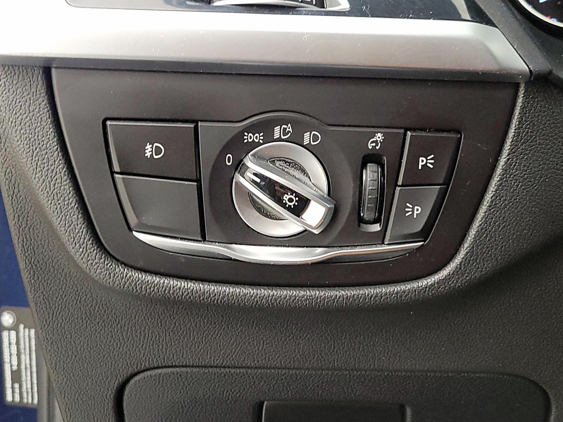 Thumbnail: 2020 BMW X3 - 13