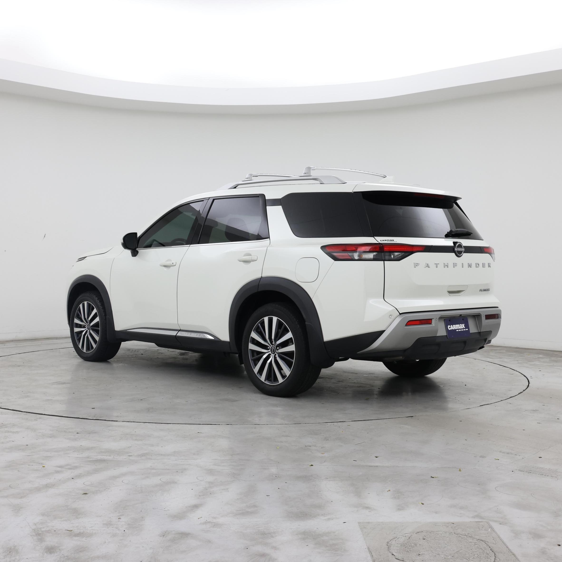 Thumbnail: 2022 Nissan Pathfinder - 2