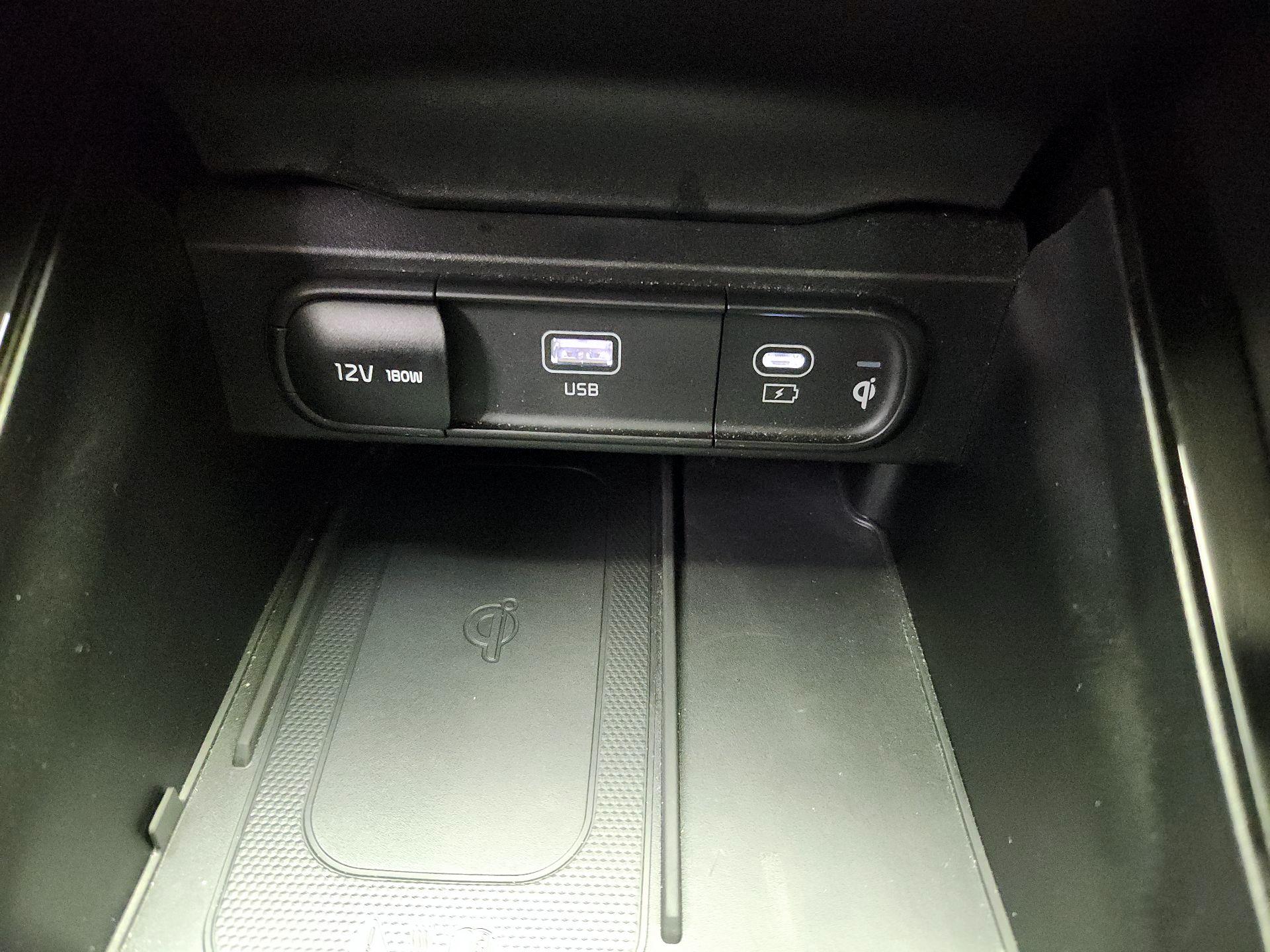 Thumbnail: 2025 Kia Telluride - 17