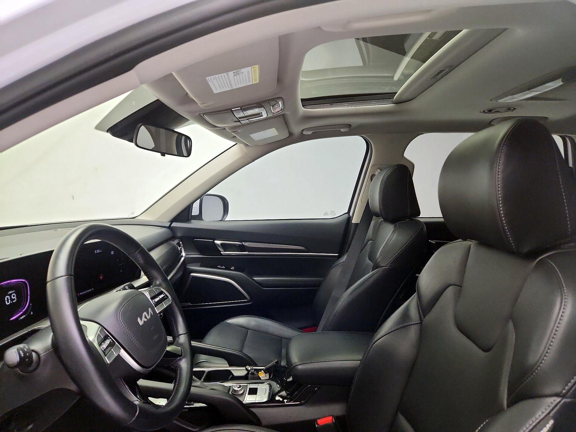 Thumbnail: 2025 Kia Telluride - 18