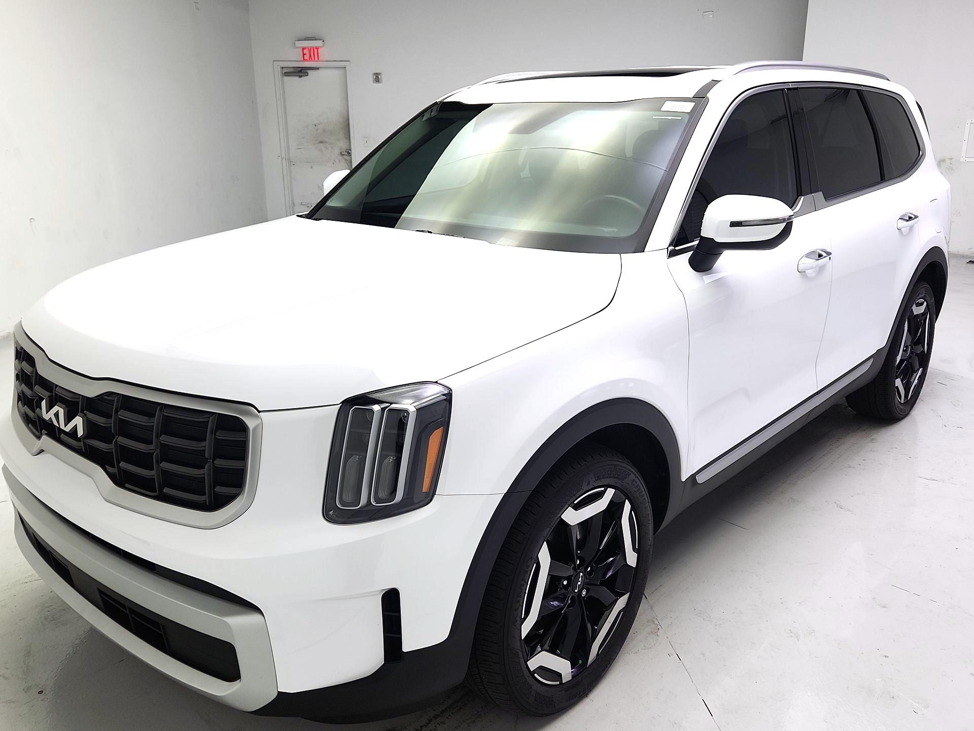 Thumbnail: 2025 Kia Telluride - 3