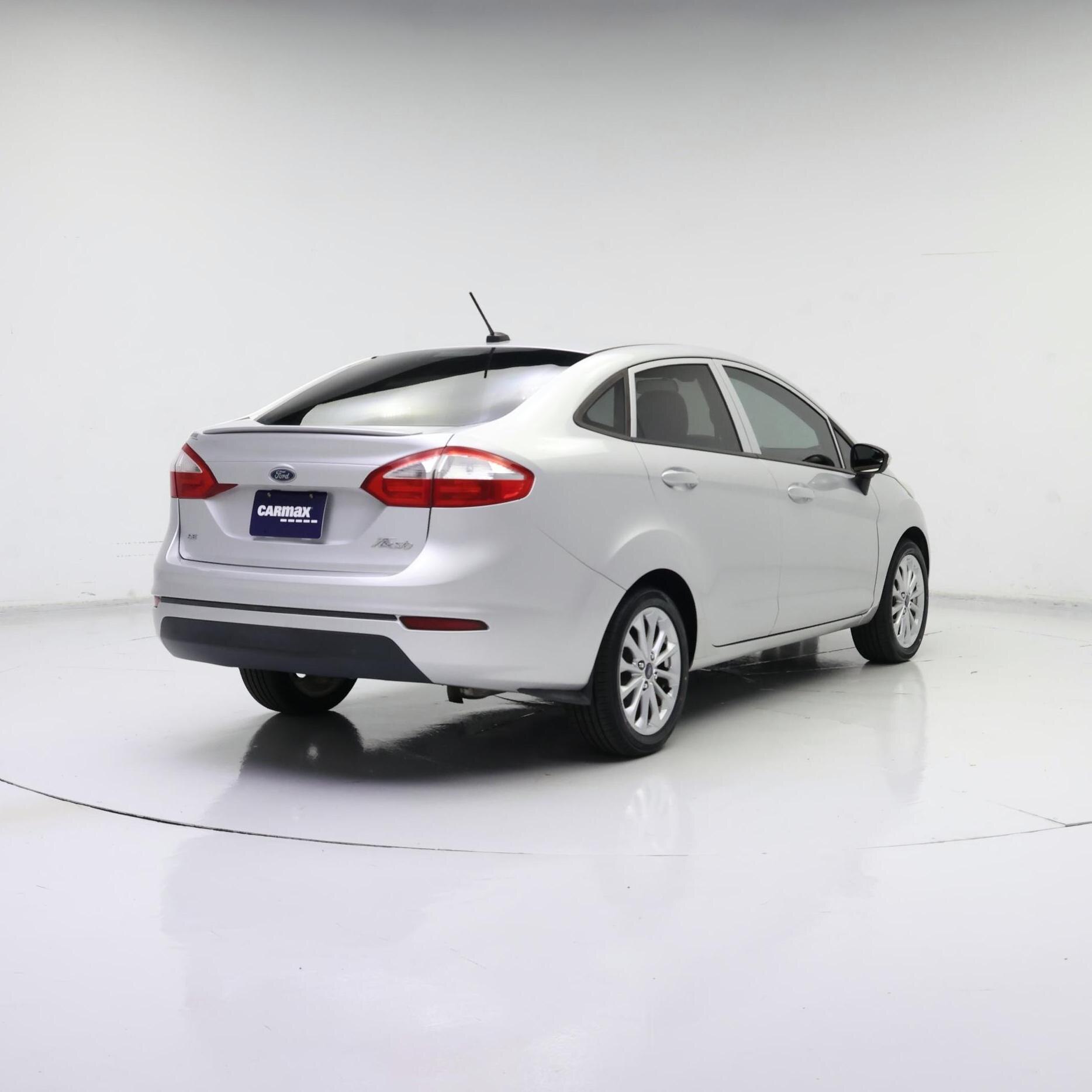 Thumbnail: 2014 Ford Fiesta - 8