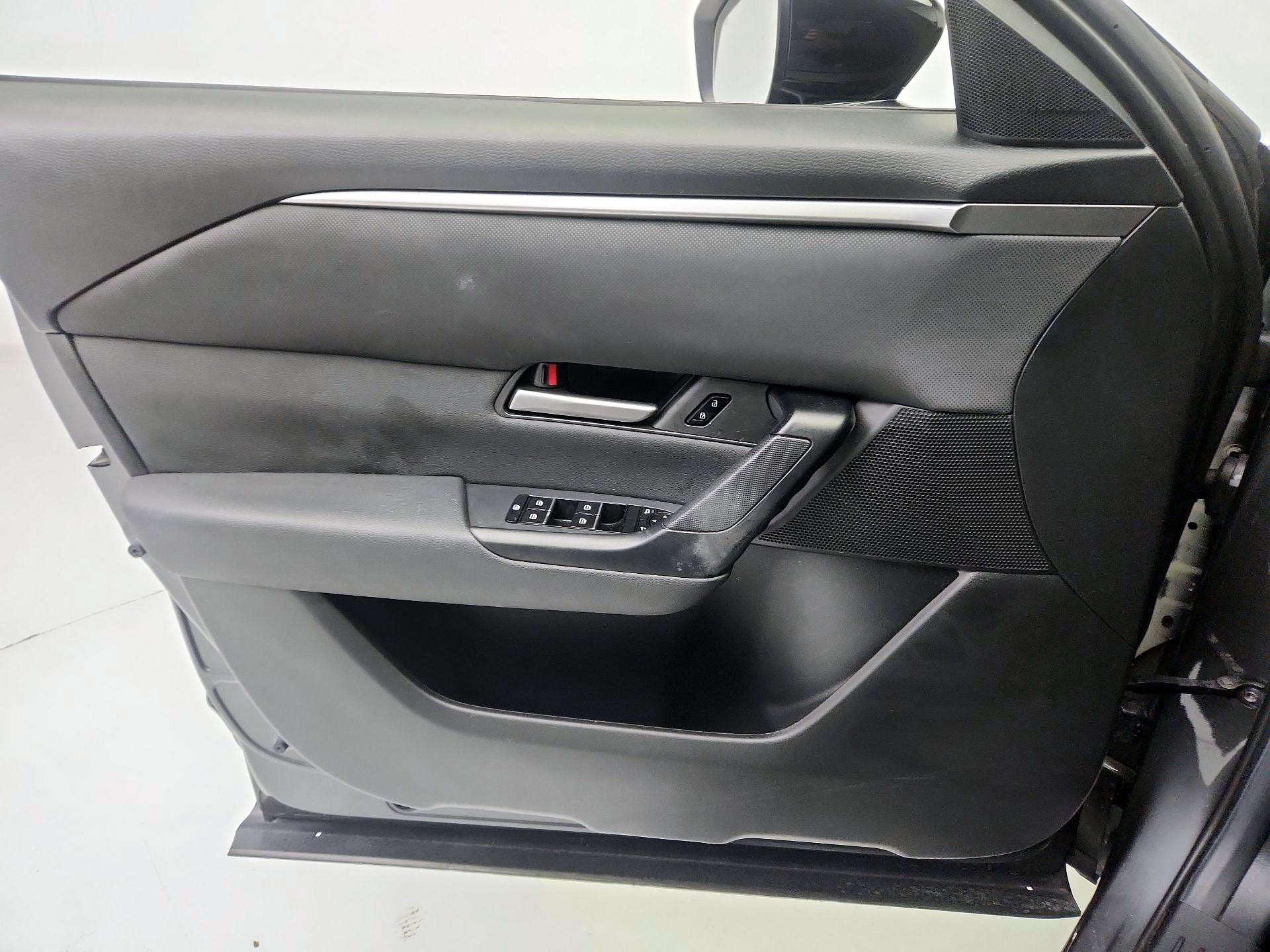 Thumbnail: 2025 Mazda CX-50 - 12