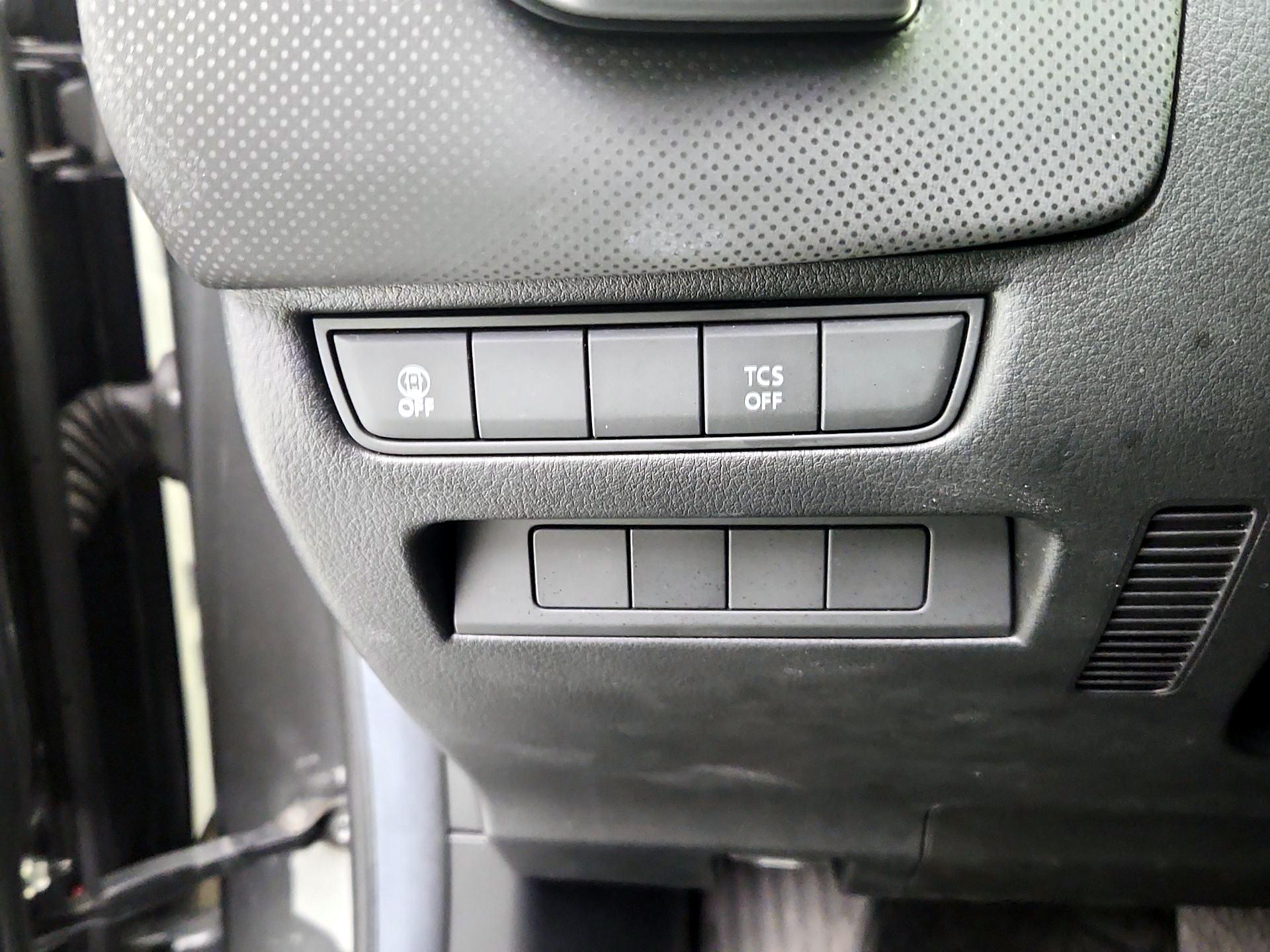 Thumbnail: 2025 Mazda CX-50 - 13