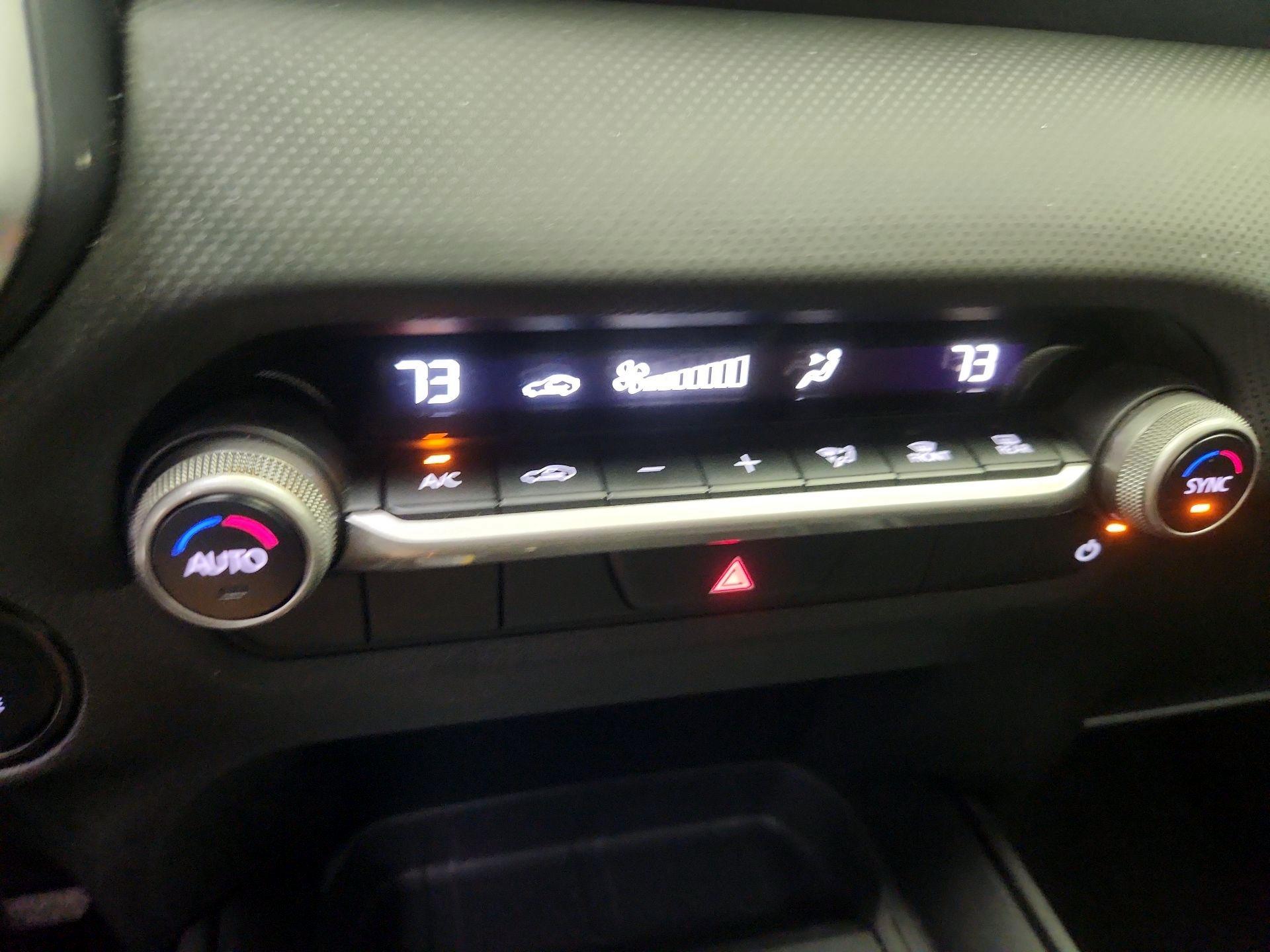 Thumbnail: 2025 Mazda CX-50 - 16