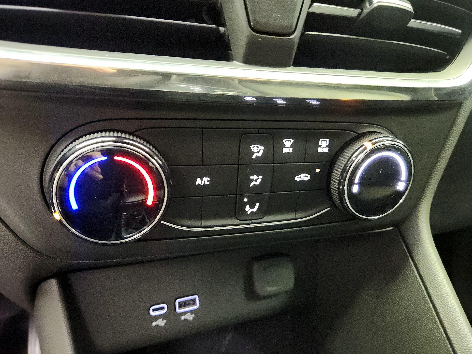 Thumbnail: 2025 Buick Encore GX - 16