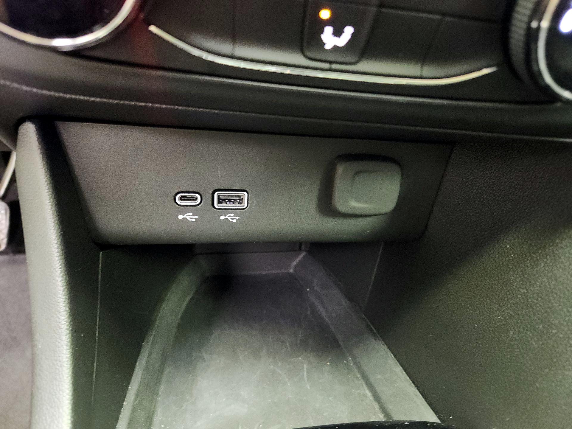 Thumbnail: 2025 Buick Encore GX - 18