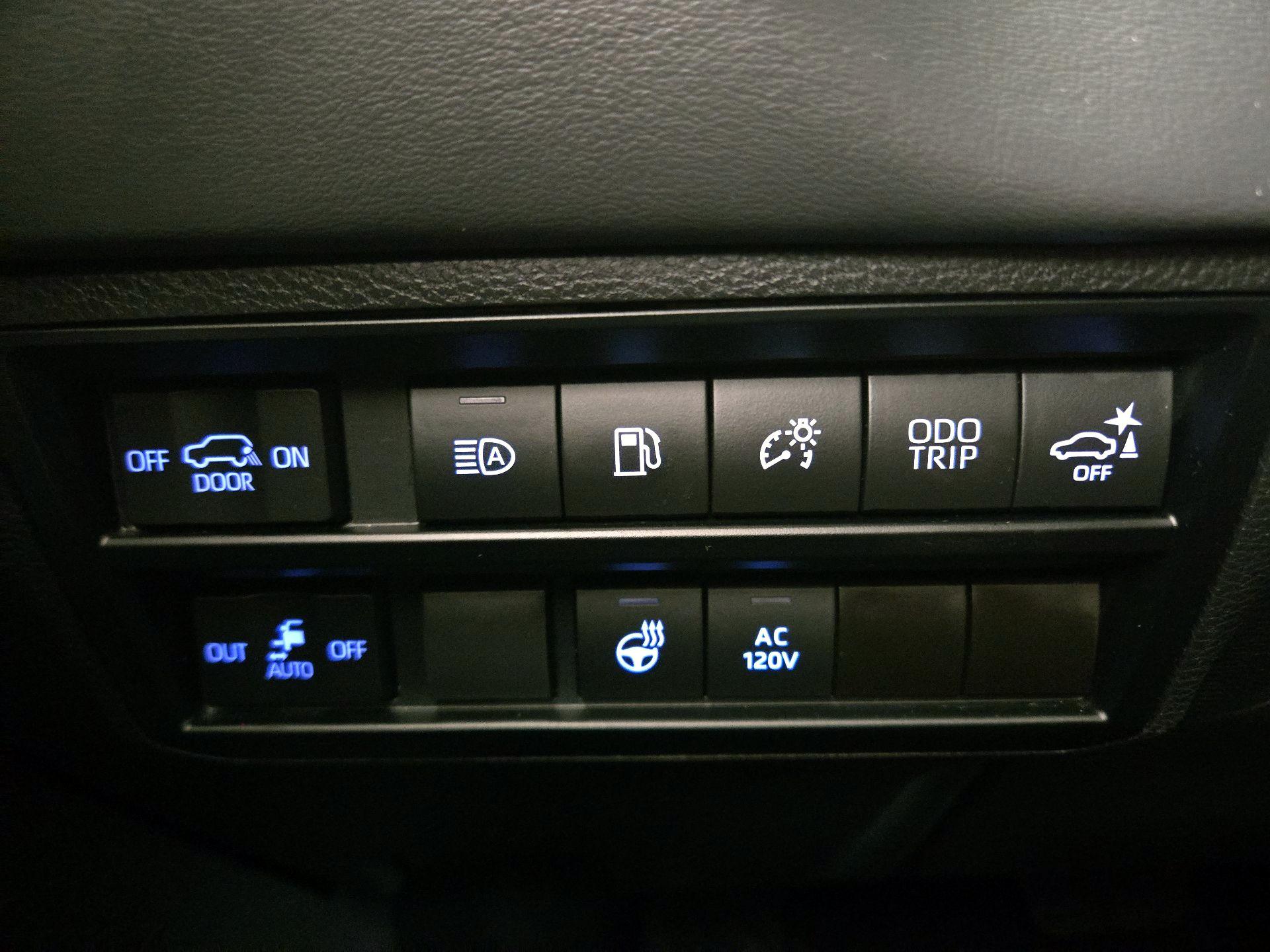 Thumbnail: 2024 Toyota Sequoia - 13