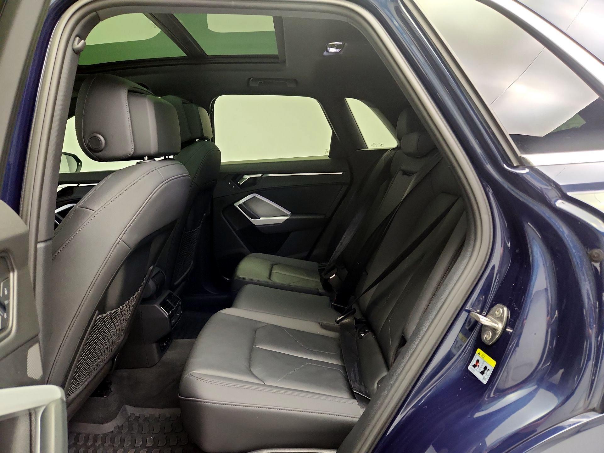 Thumbnail: 2020 Audi Q3 - 20