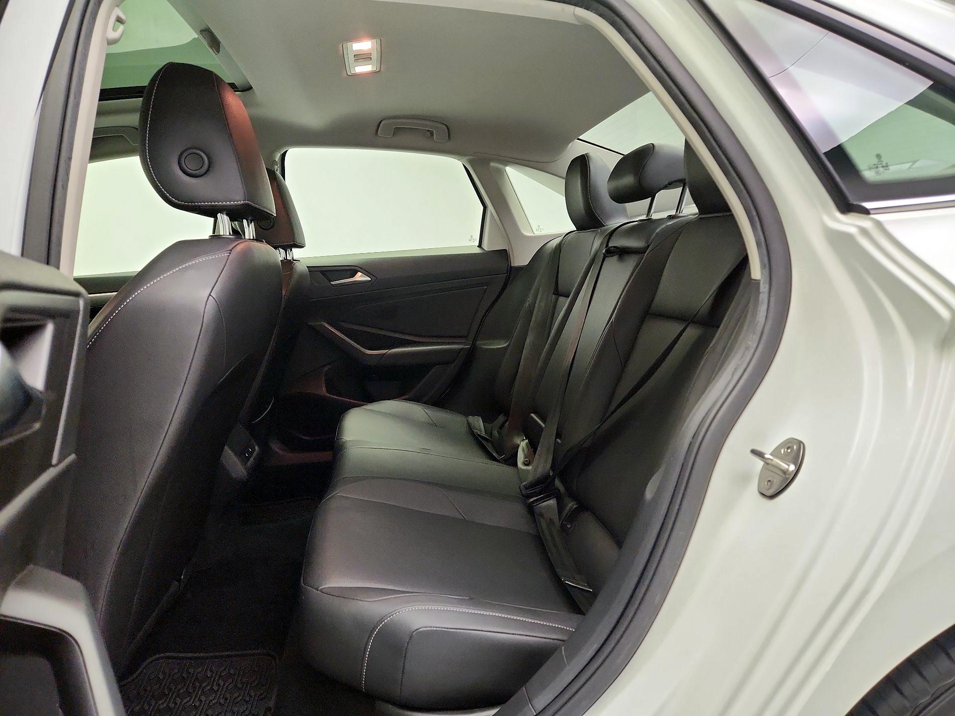 Thumbnail: 2019 Volkswagen Jetta - 20