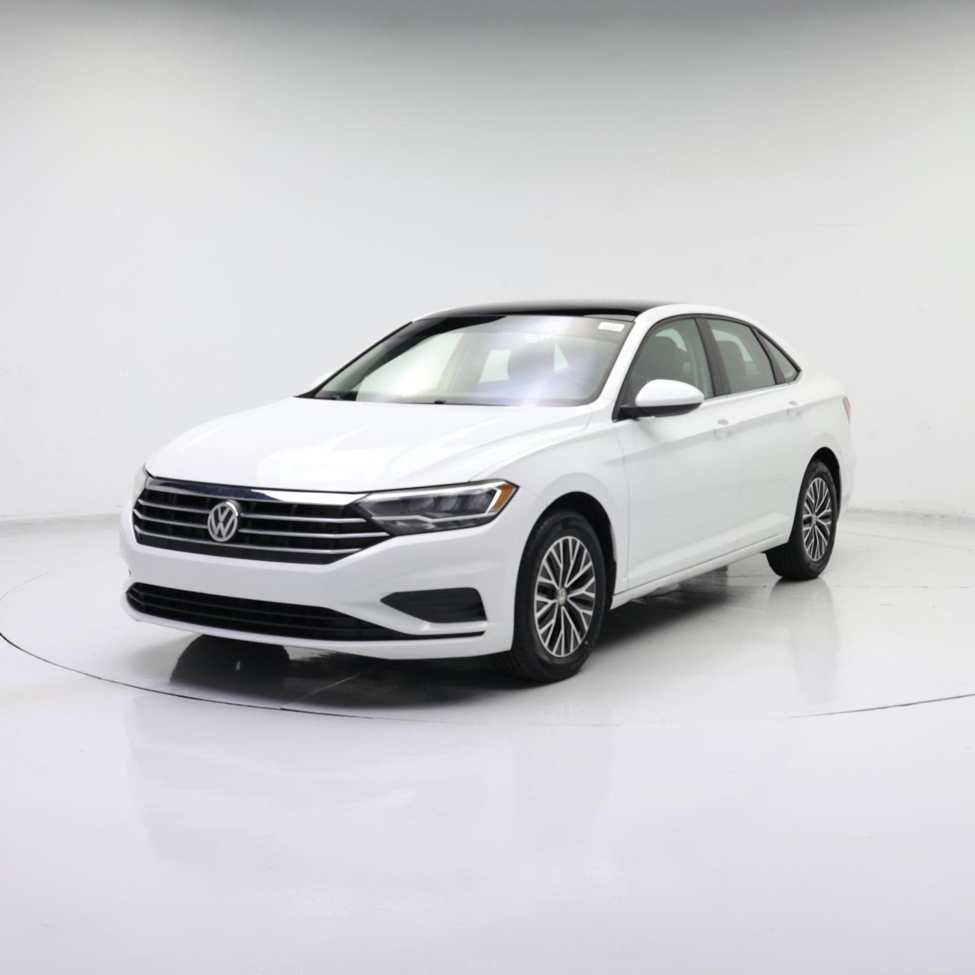 Thumbnail: 2019 Volkswagen Jetta - 4