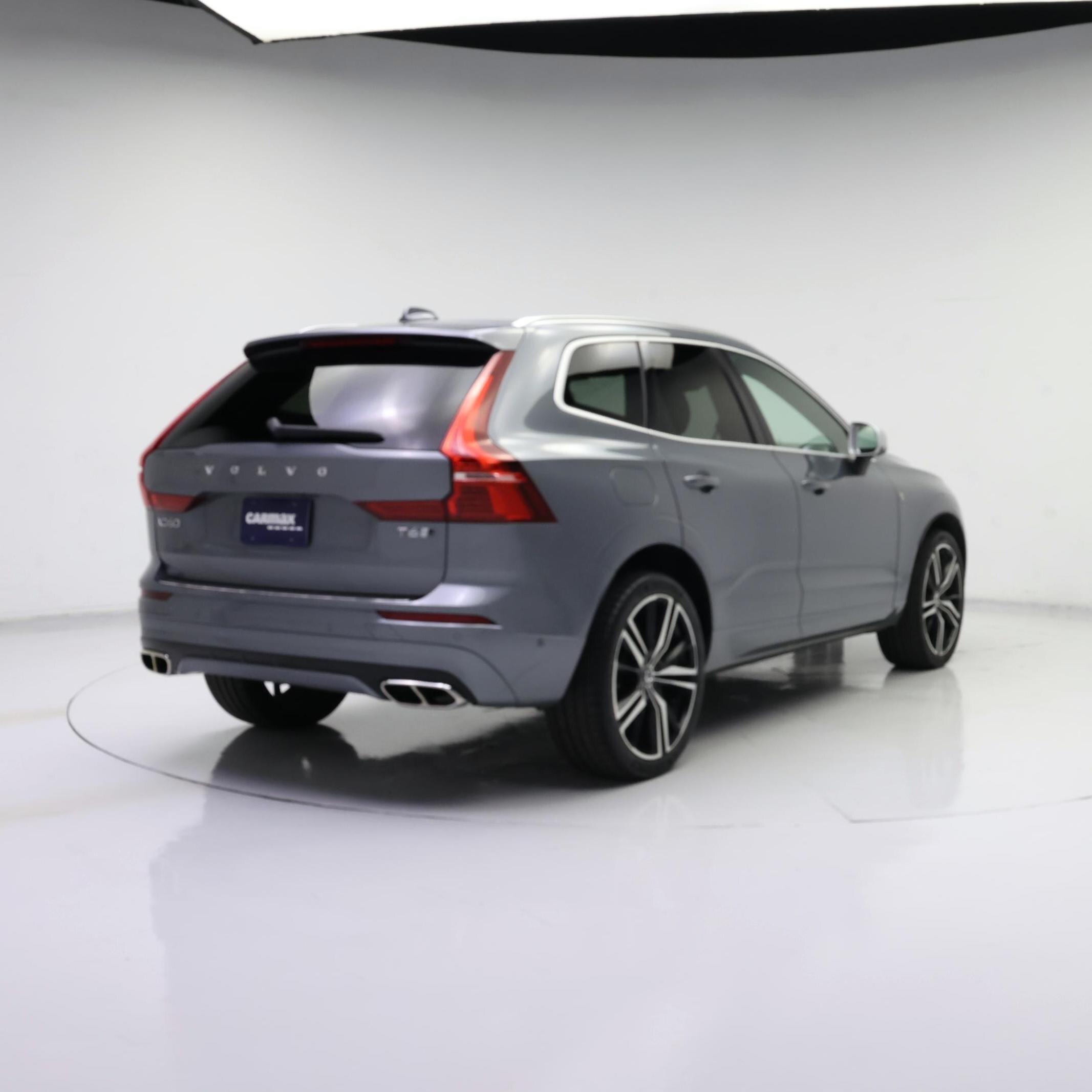 Thumbnail: 2018 Volvo XC60 - 8