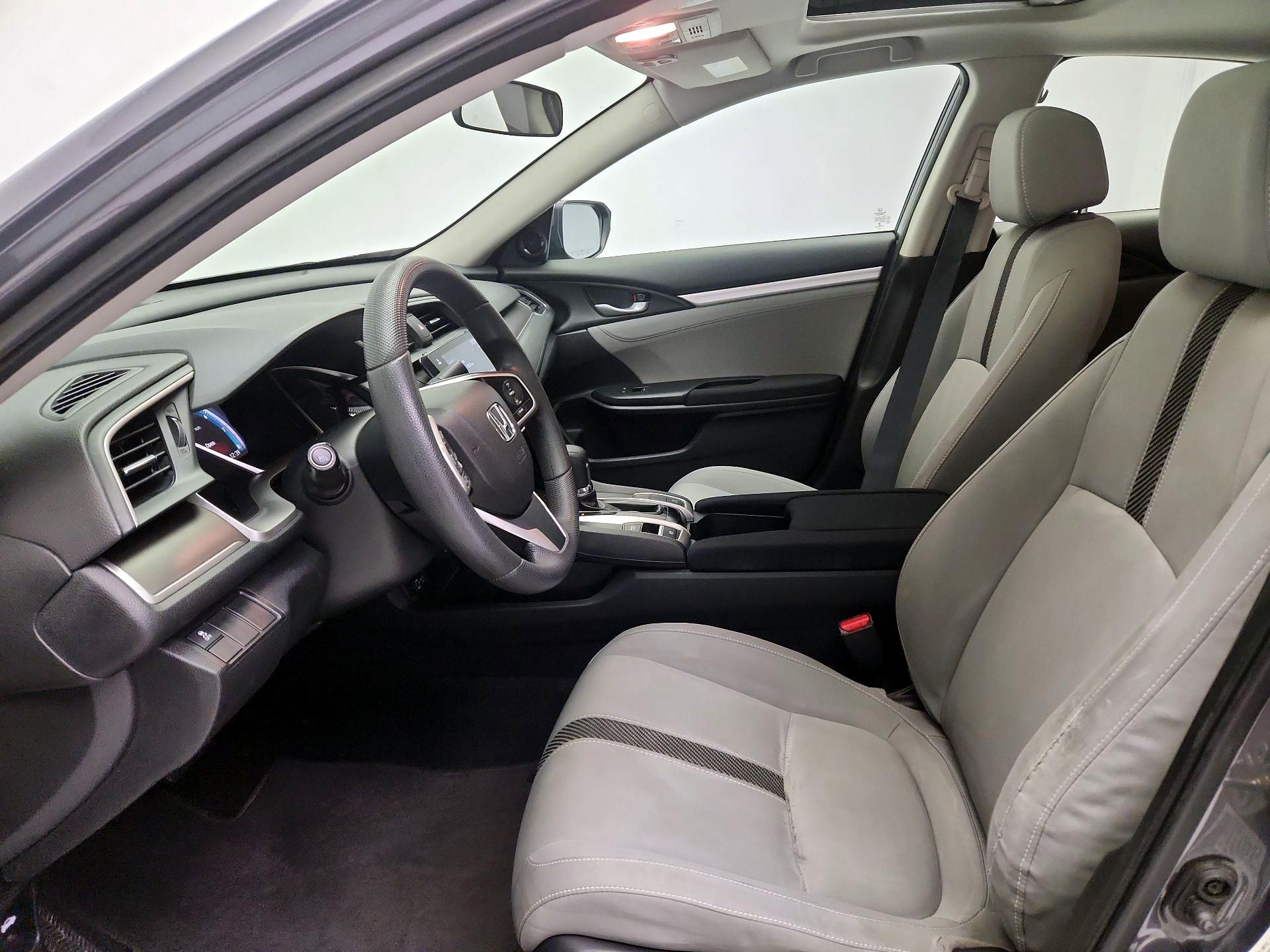 Thumbnail: 2017 Honda Civic - 11