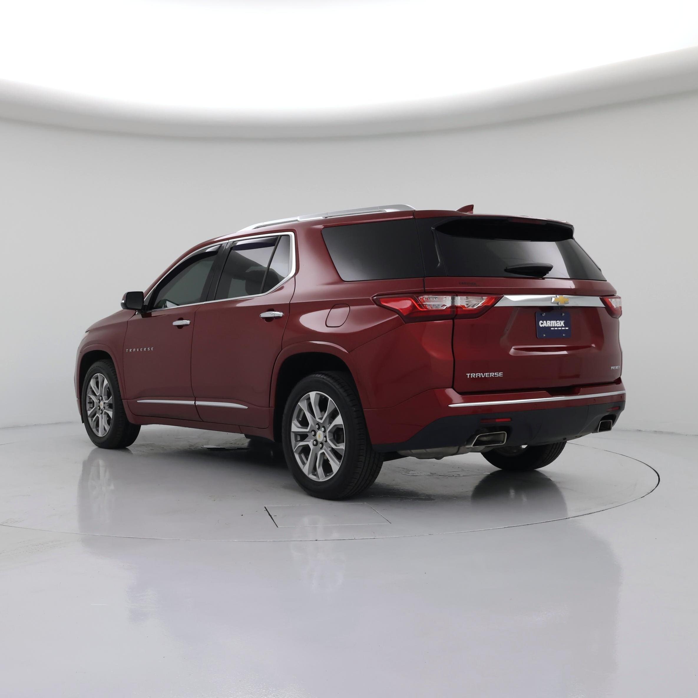 Thumbnail: 2019 Chevrolet Traverse - 2