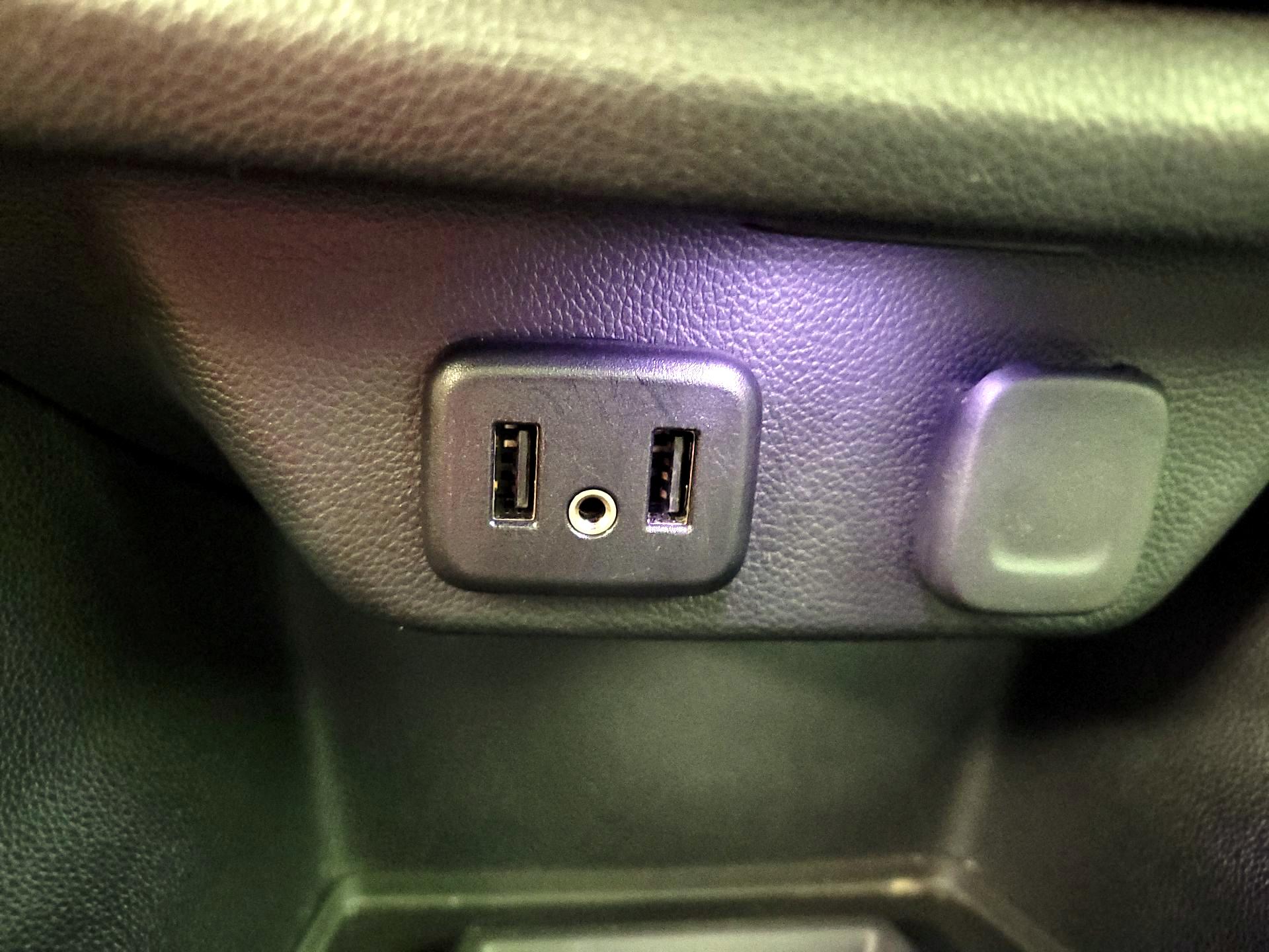 Thumbnail: 2019 Chevrolet Traverse - 19