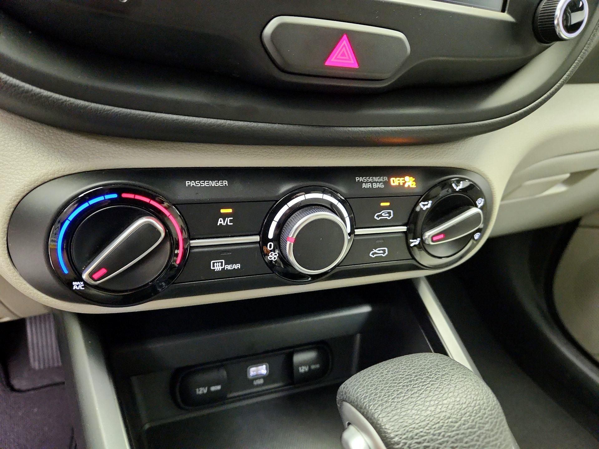 Thumbnail: 2025 Kia Soul - 16