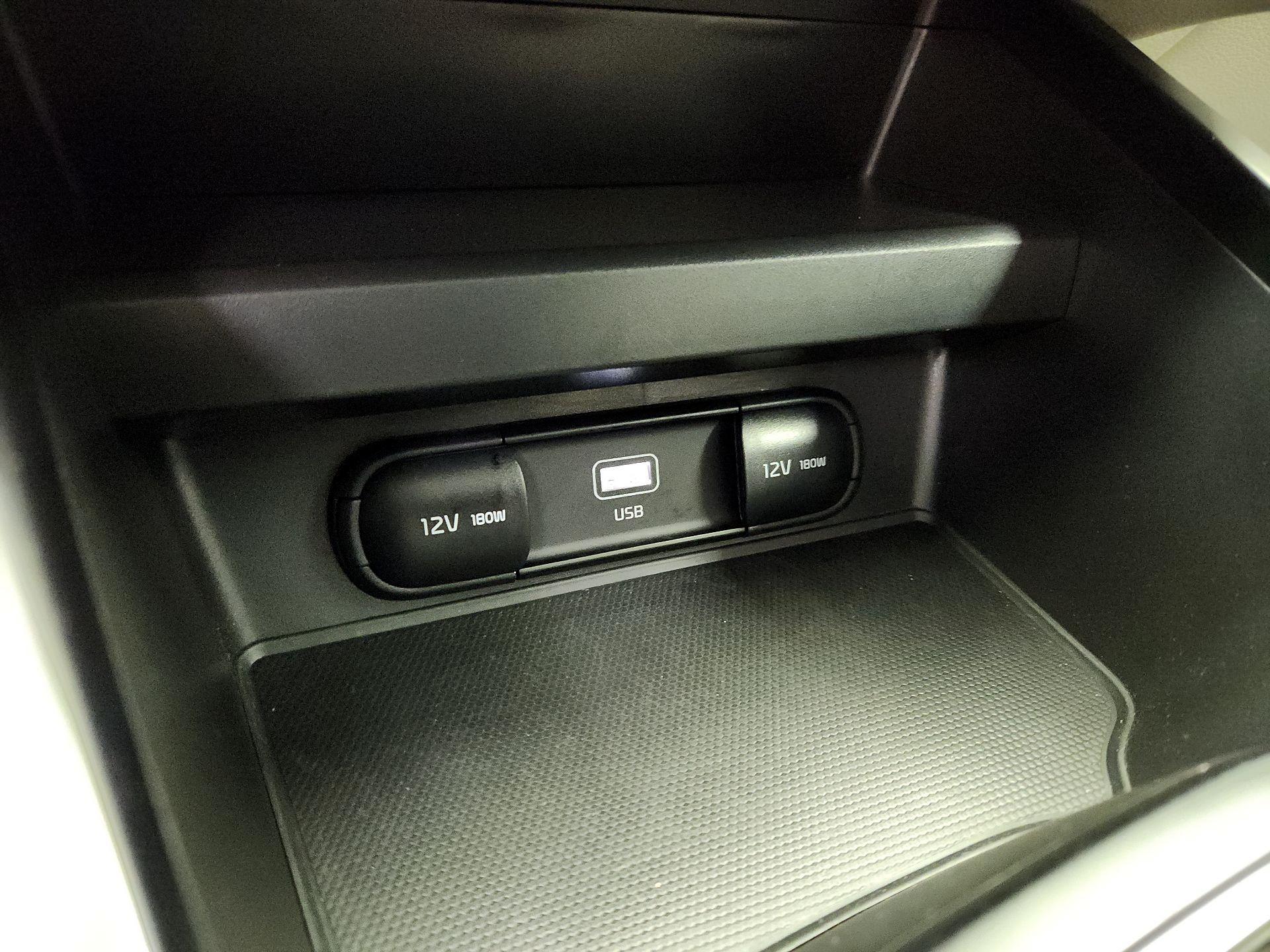 Thumbnail: 2025 Kia Soul - 18