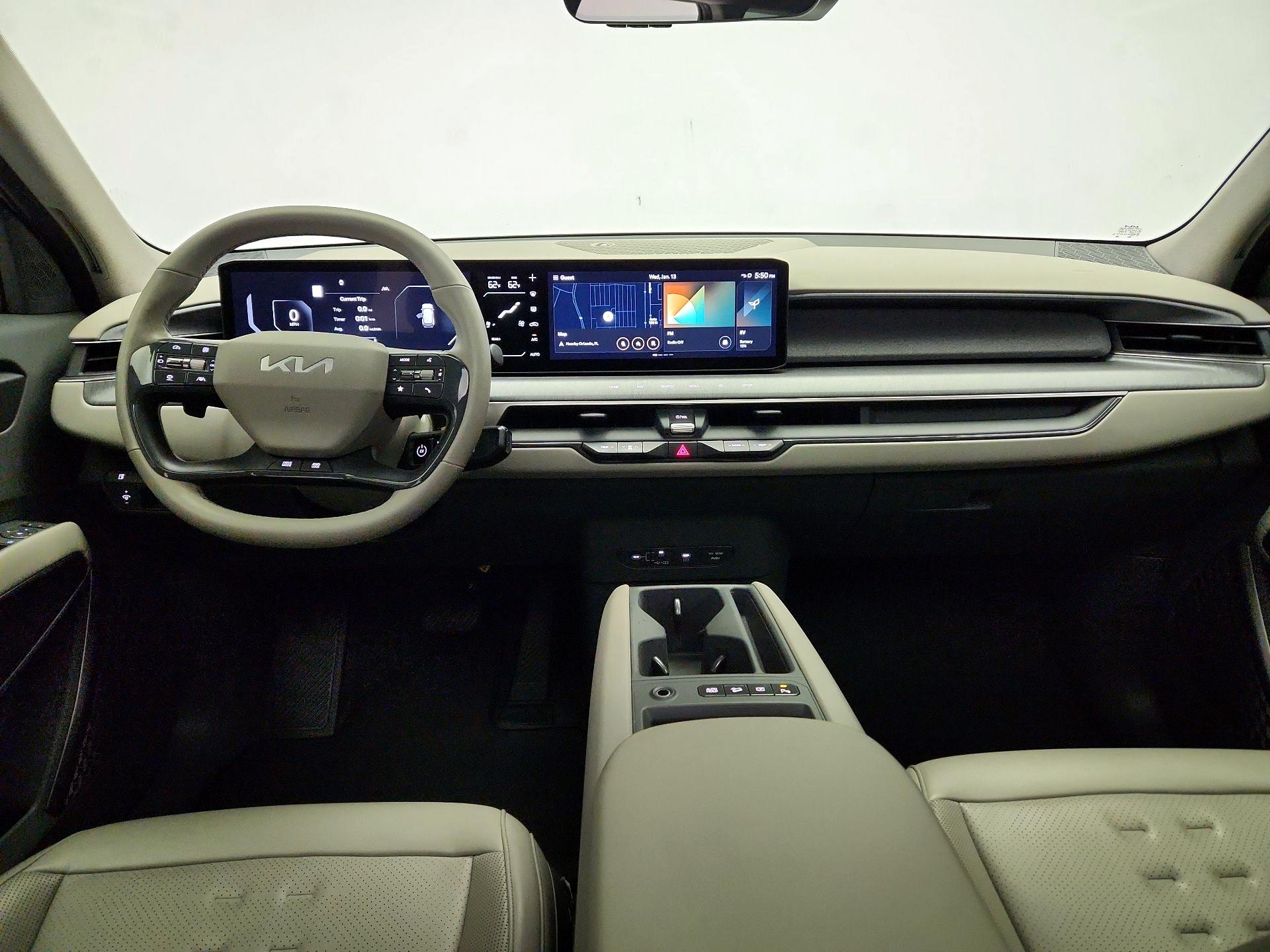 Thumbnail: 2024 Kia EV9 - 9