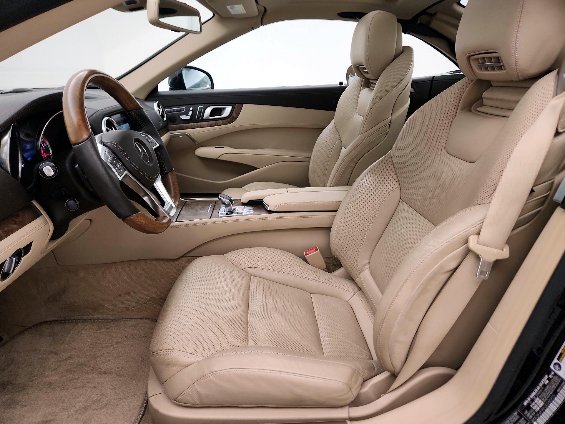 Thumbnail: 2016 Mercedes-Benz SL-Class - 11