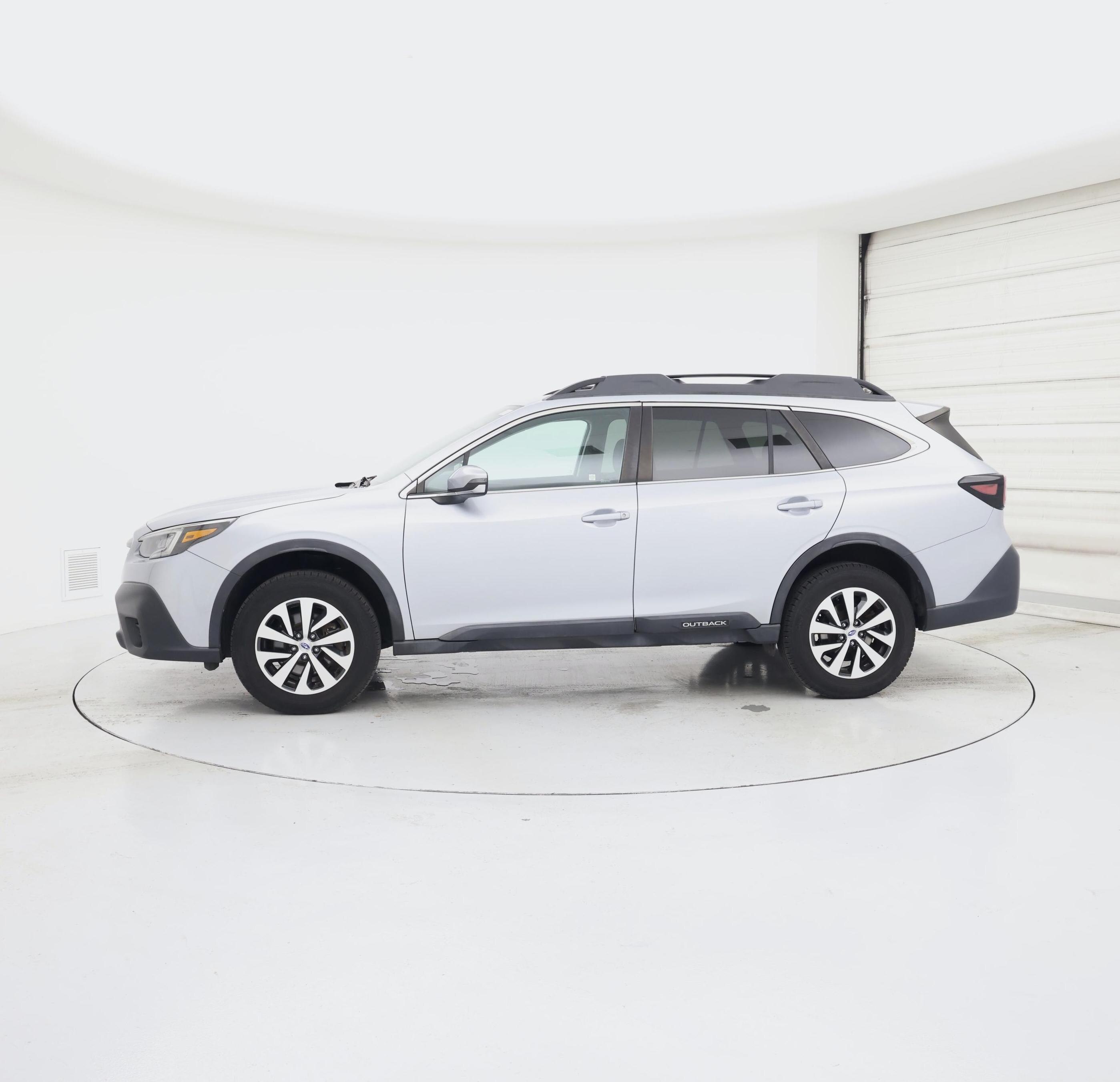 Thumbnail: 2020 Subaru Outback - 3