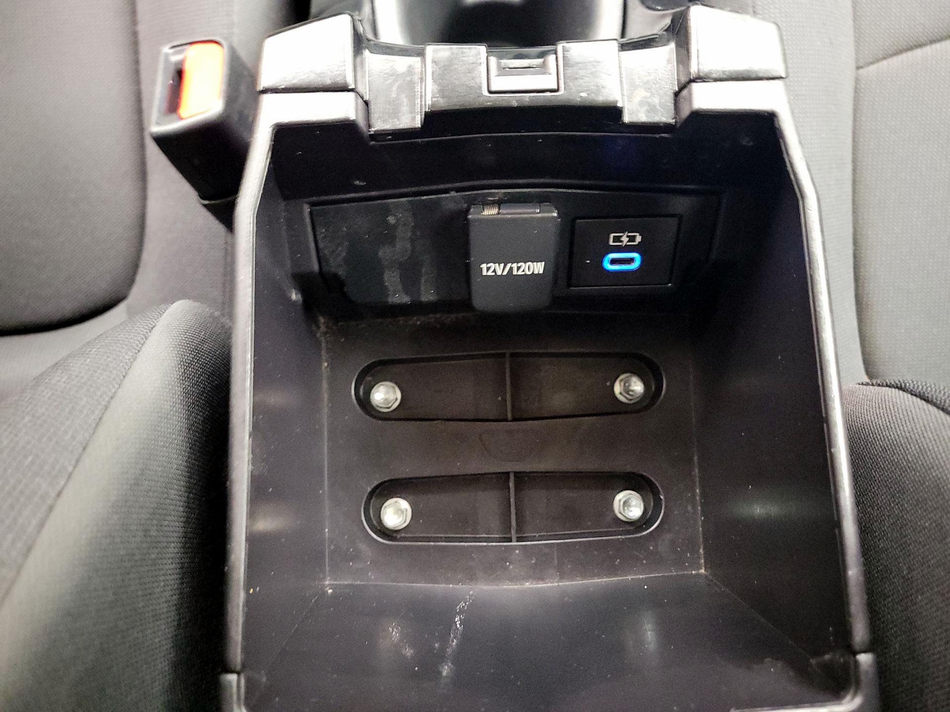 Thumbnail: 2022 Toyota Corolla - 18