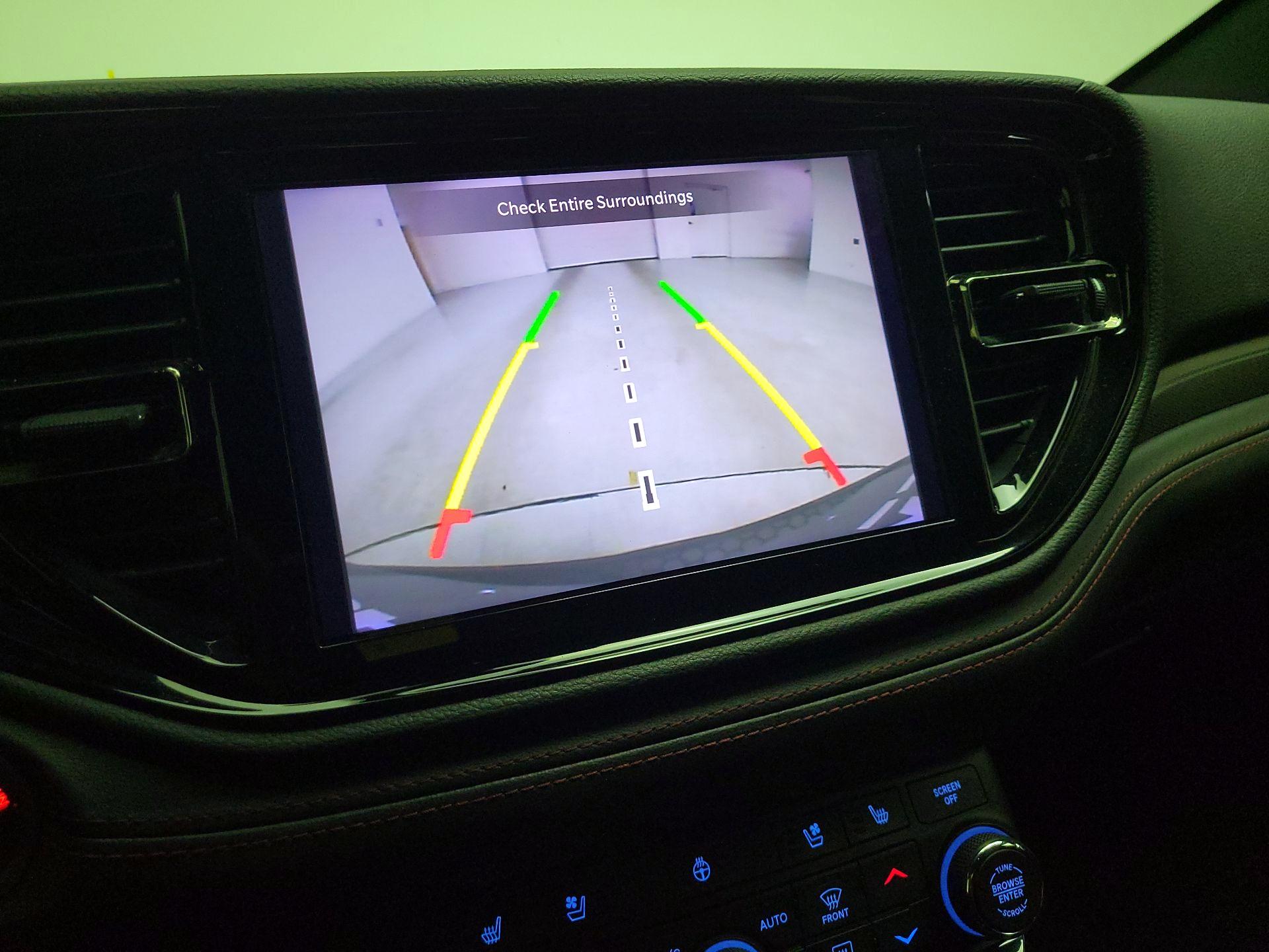 Thumbnail: 2021 Dodge Durango - 14