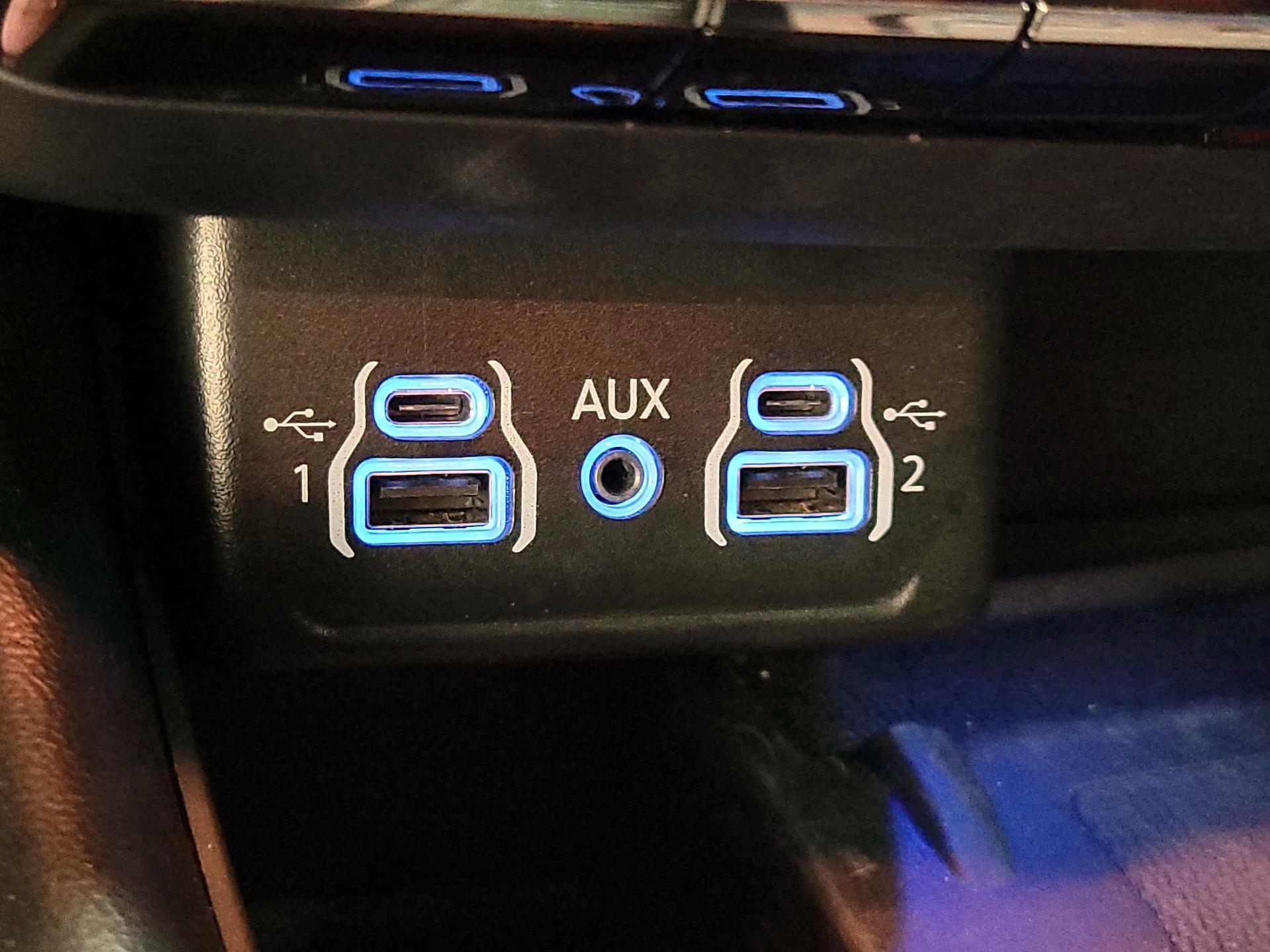 Thumbnail: 2021 Dodge Durango - 18