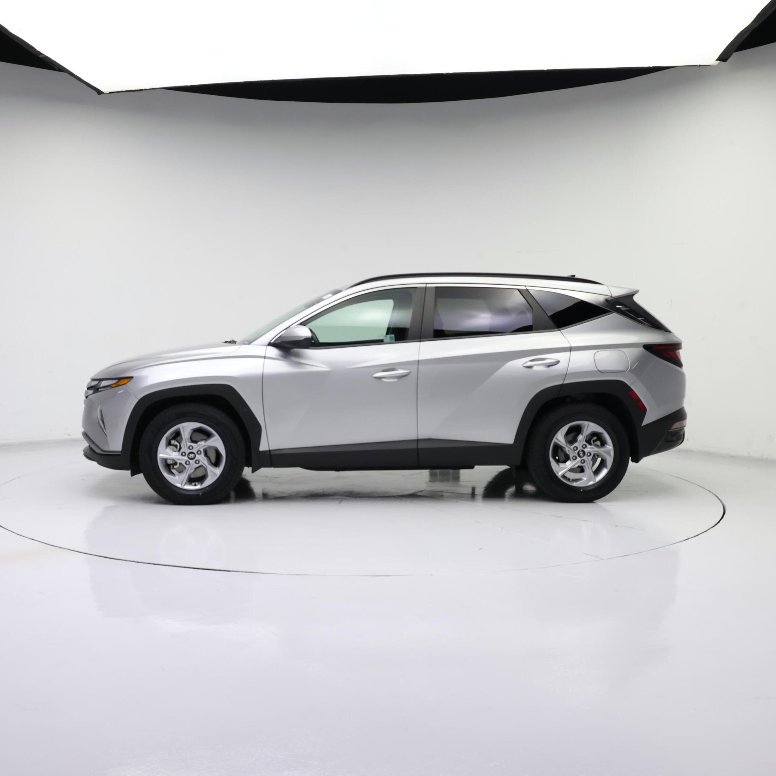 Thumbnail: 2024 Hyundai Tucson - 3