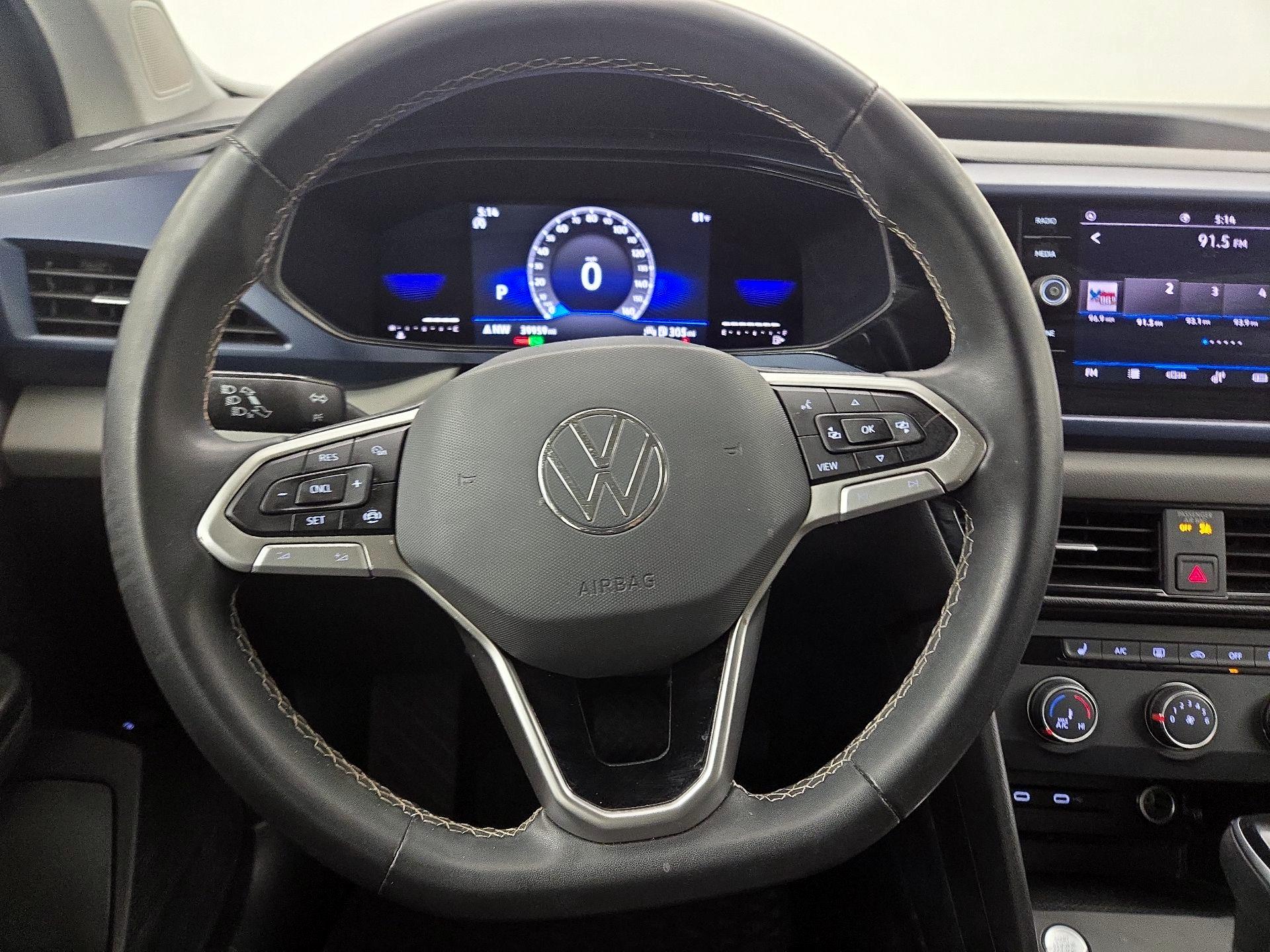 Thumbnail: 2022 Volkswagen Taos - 10