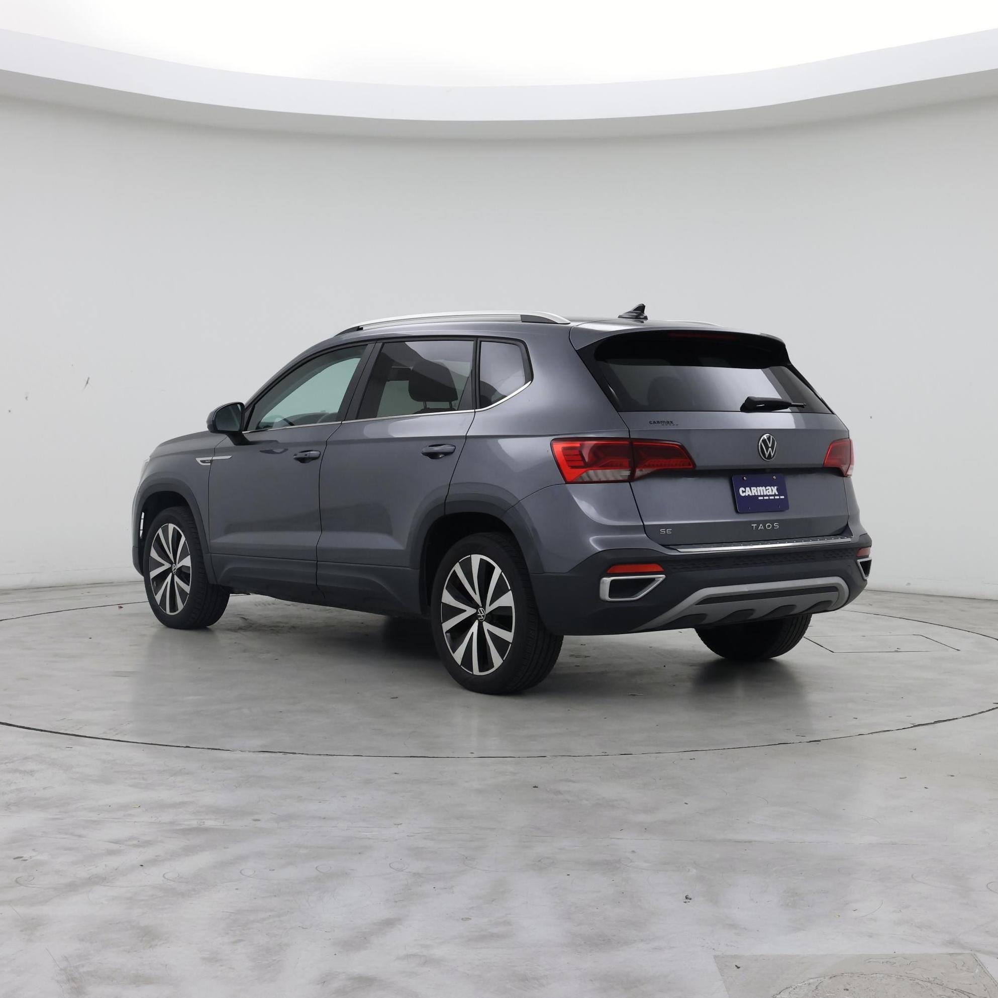 Thumbnail: 2022 Volkswagen Taos - 2