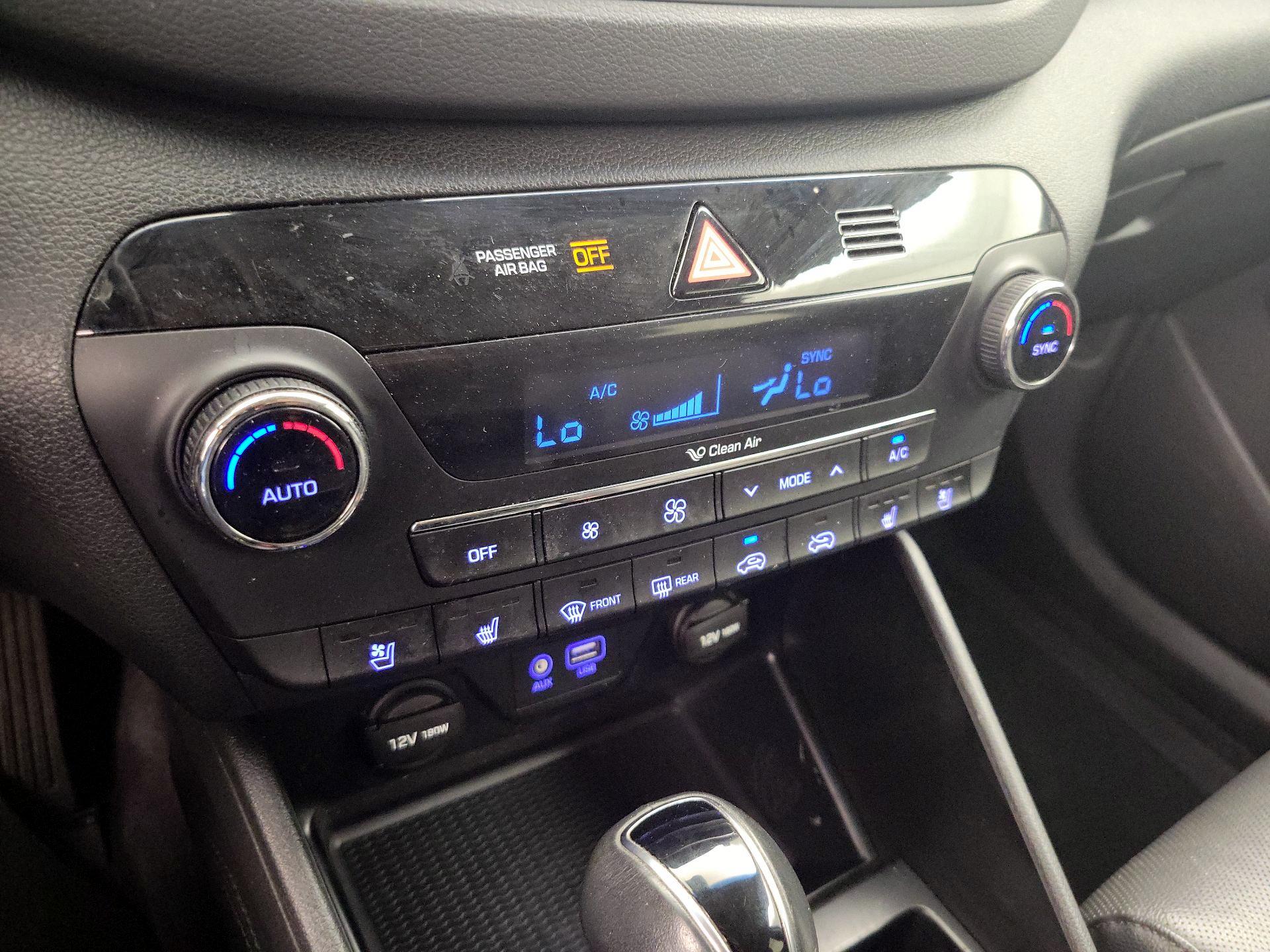 Thumbnail: 2016 Hyundai Tucson - 17