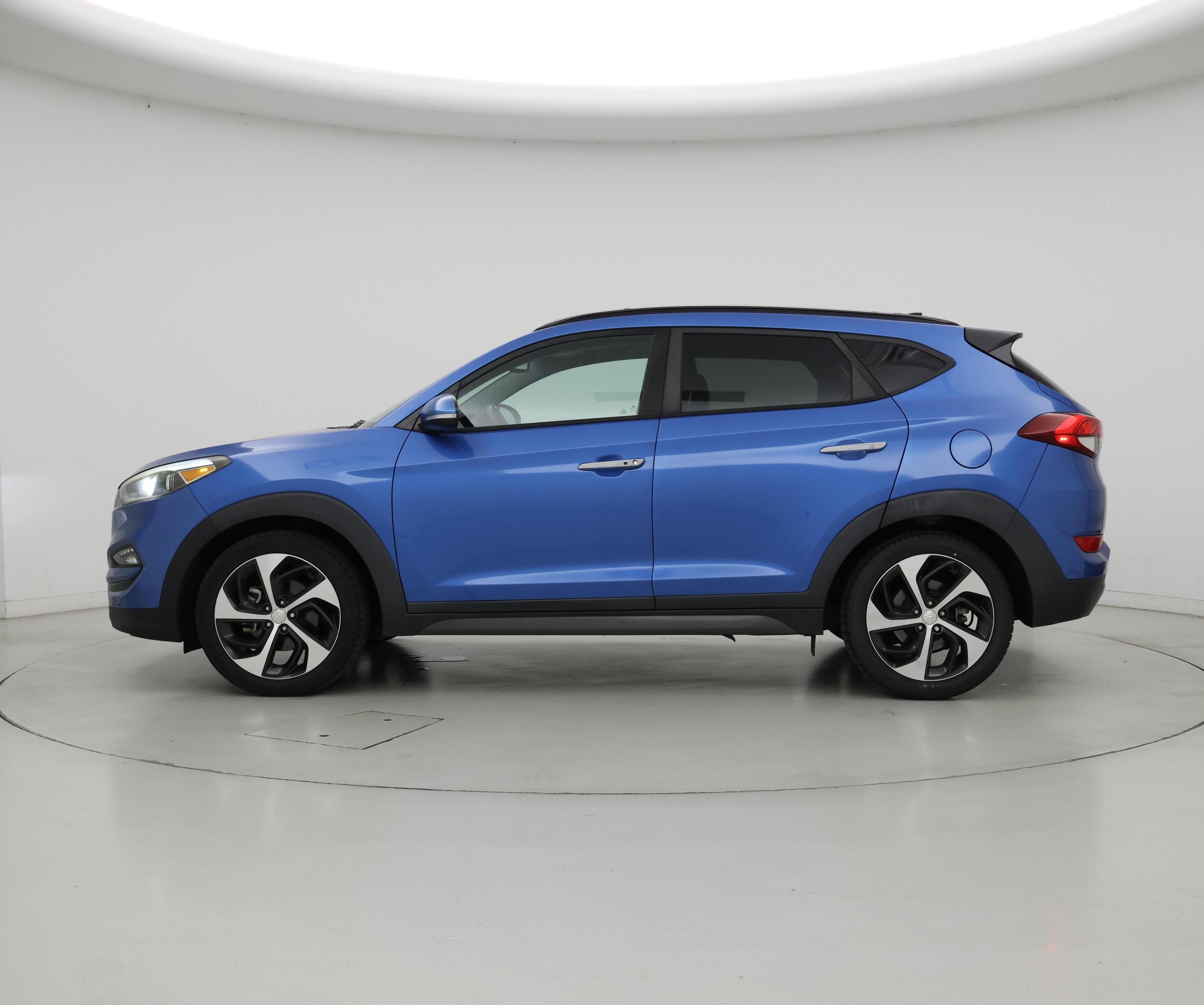 Thumbnail: 2016 Hyundai Tucson - 3