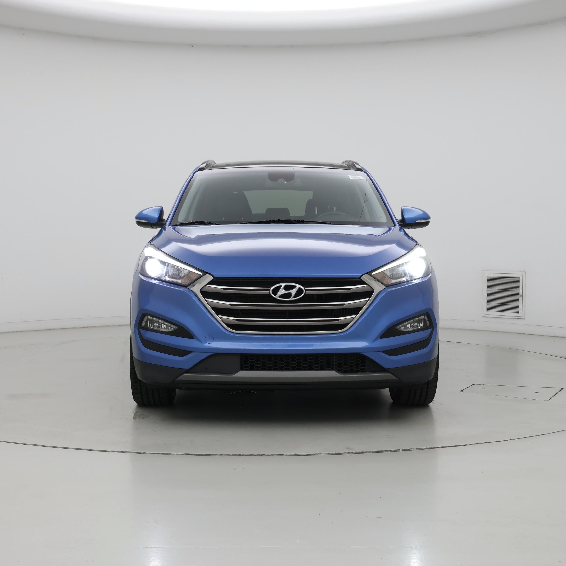 Thumbnail: 2016 Hyundai Tucson - 5