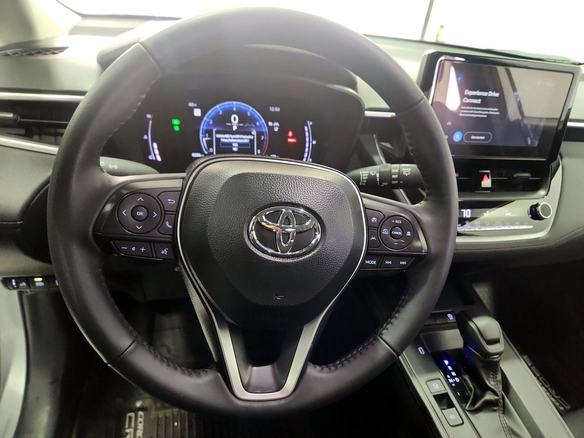 Thumbnail: 2026 Toyota Corolla Cross - 10